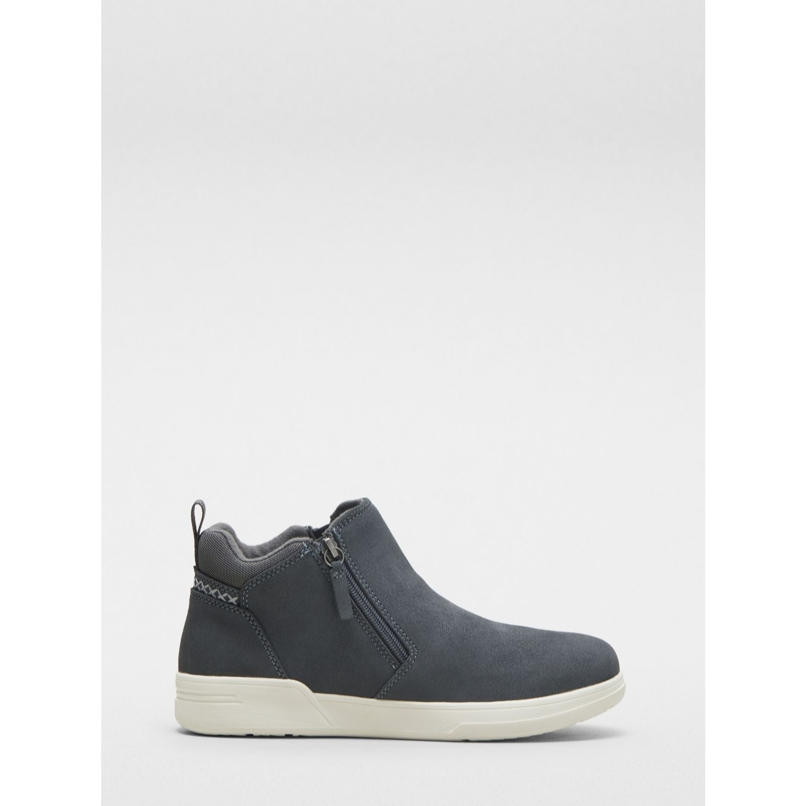 Outlet Free Spirit Zoe Twin Zip-Up Boot