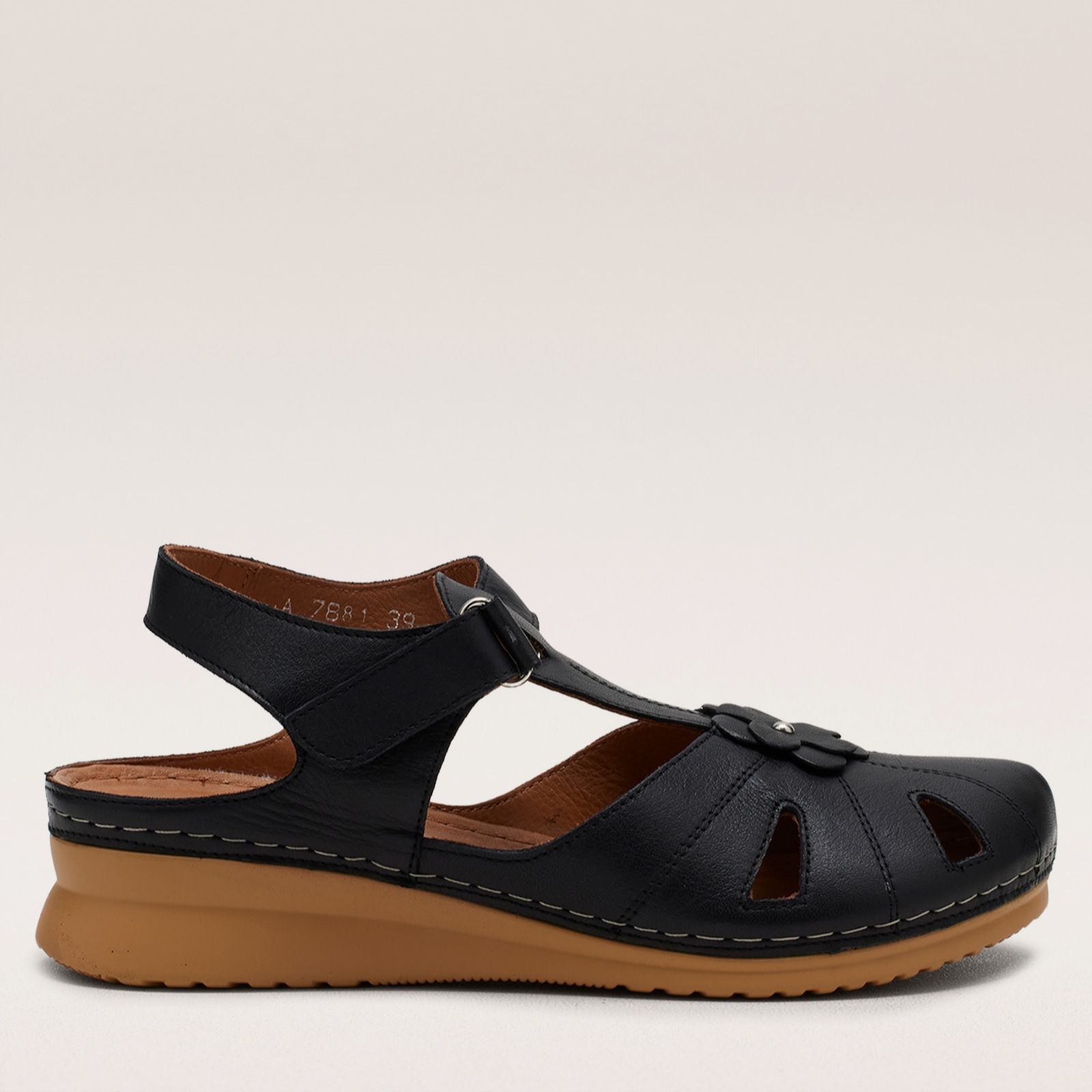 Adesso Meadow Leather Sandal