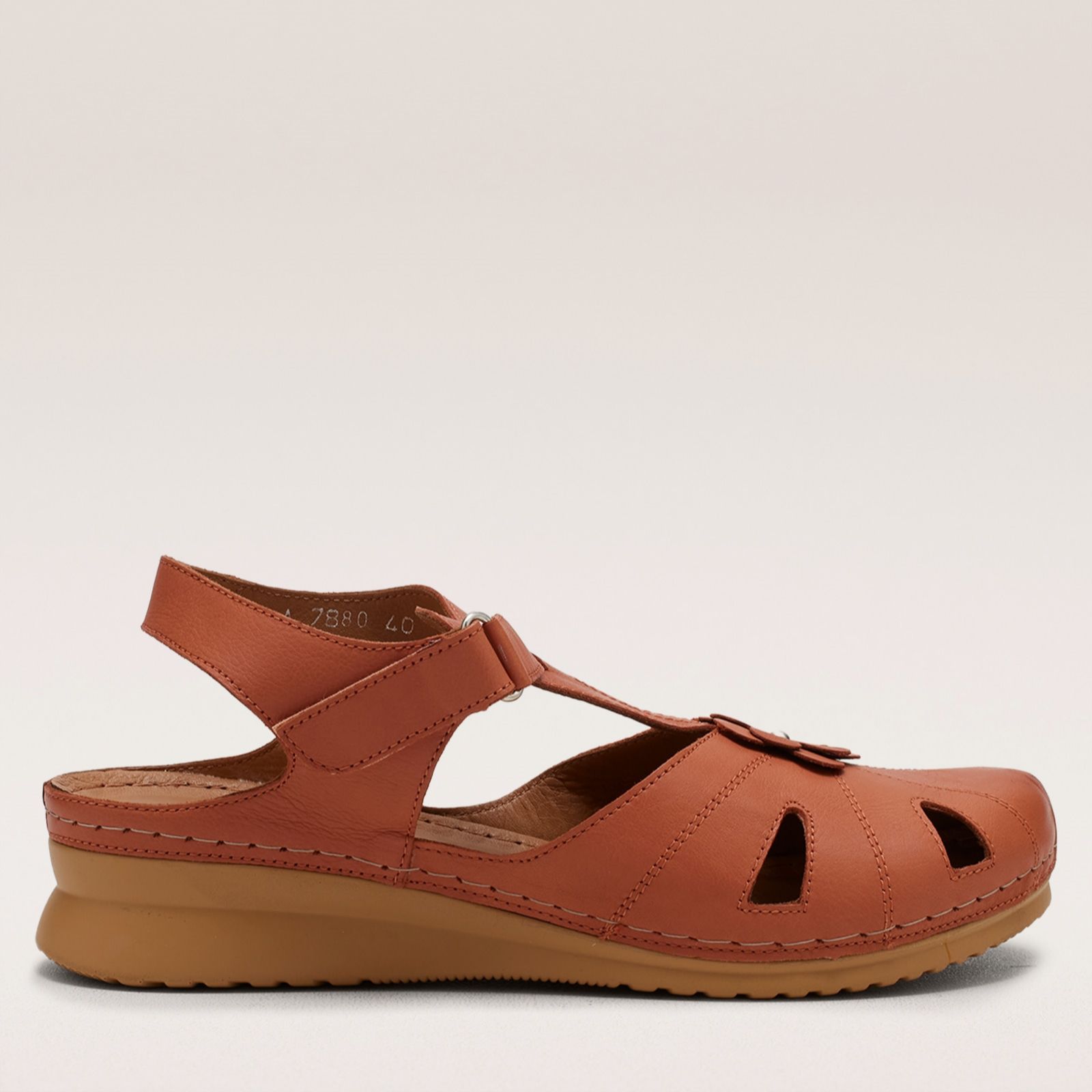Adesso Meadow Leather Sandal