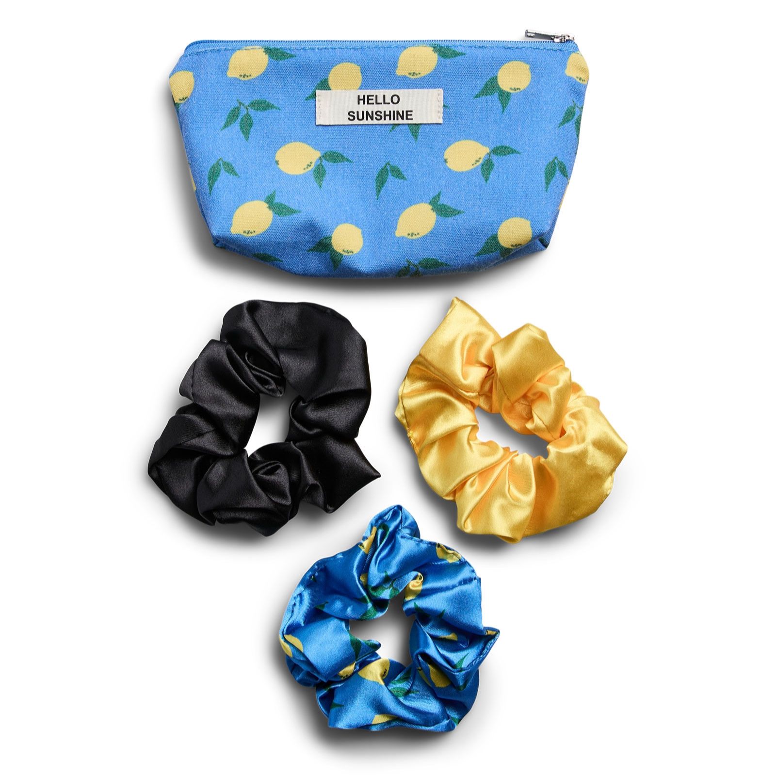 Pieces Scrunchie and Washbag Set