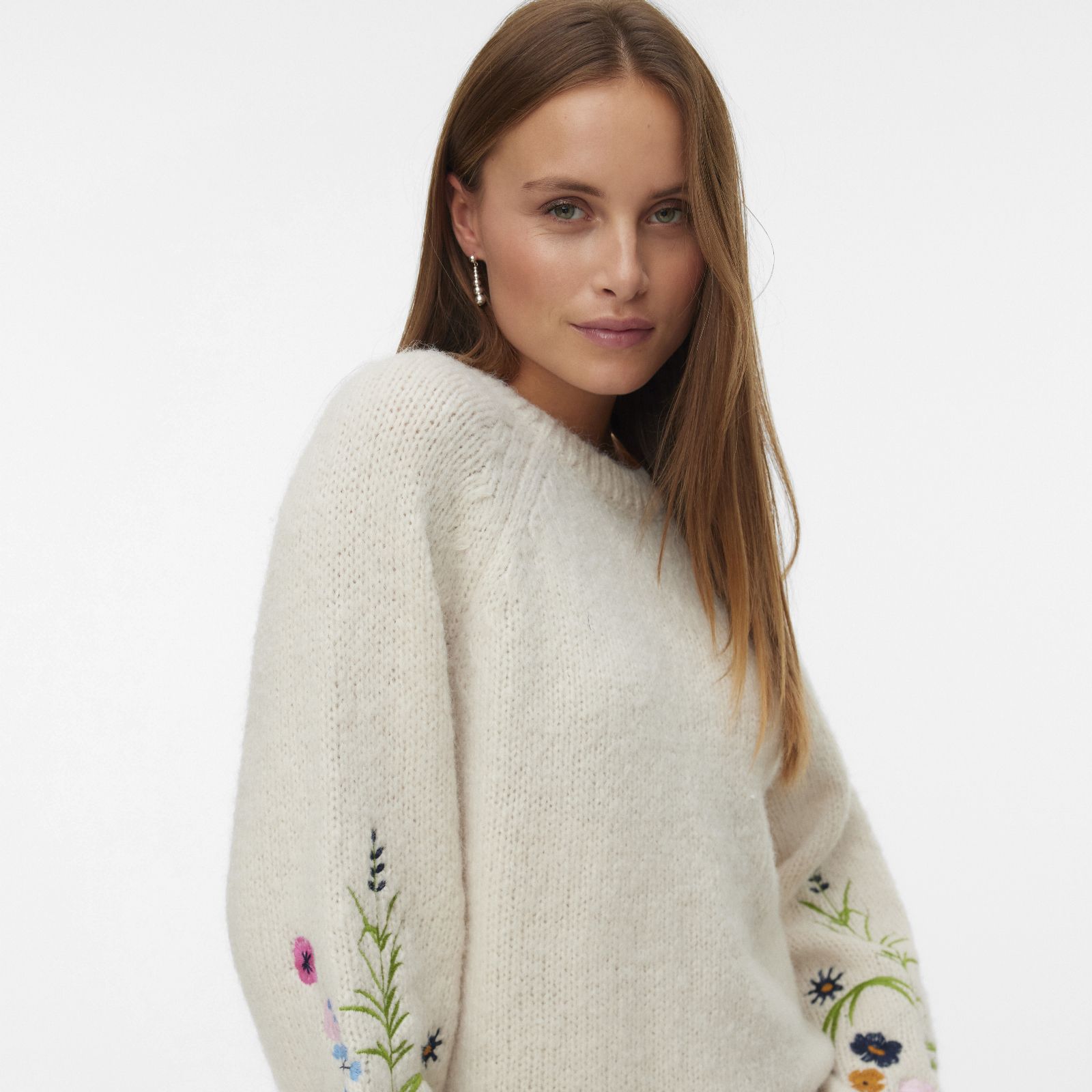 Vero Moda Aster Embroidered Sleeve Knitted Jumper