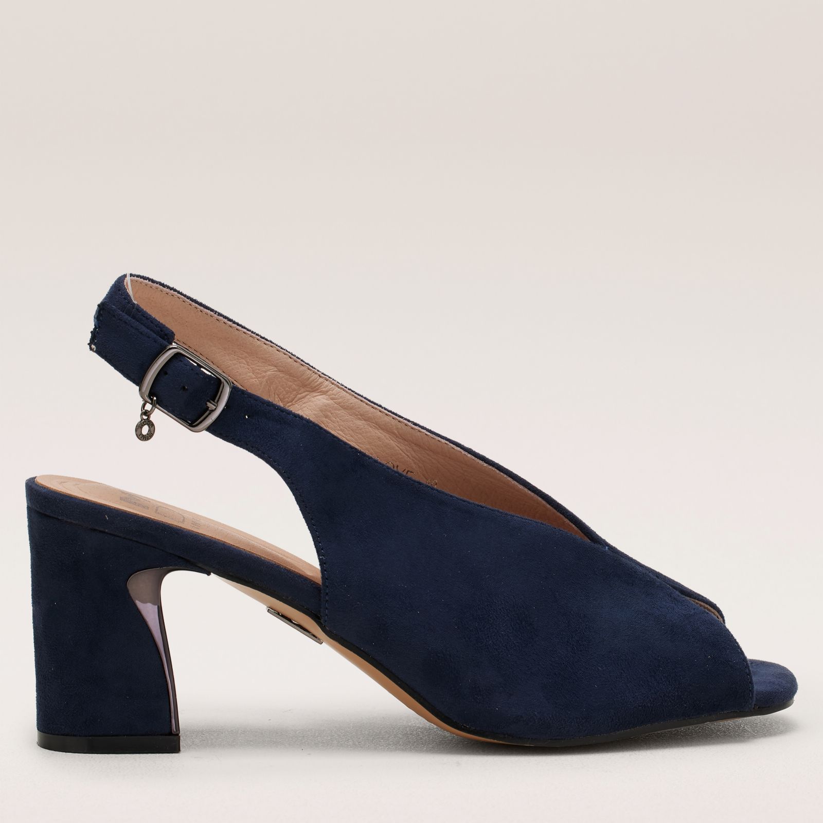 Outlet Moda in Pelle Love Heeled Shoe