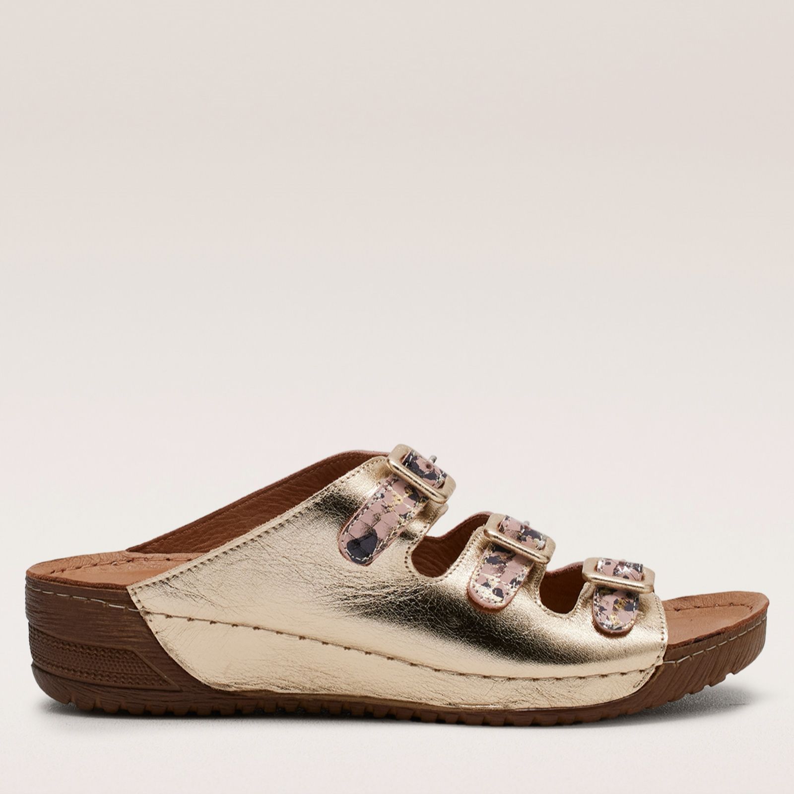 Adesso Nessa Leather Sandal