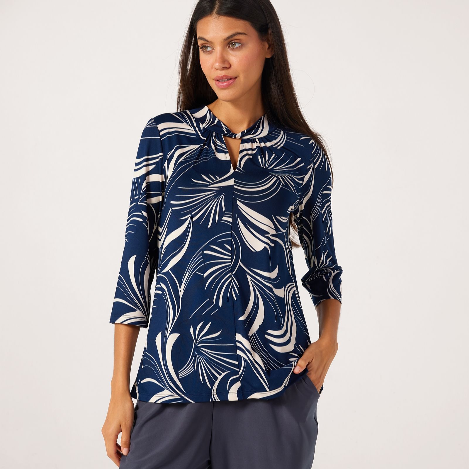 Kim & Co Printed Brazil Jersey 3/4 Sleeve Twist Neckline Keyhole Top