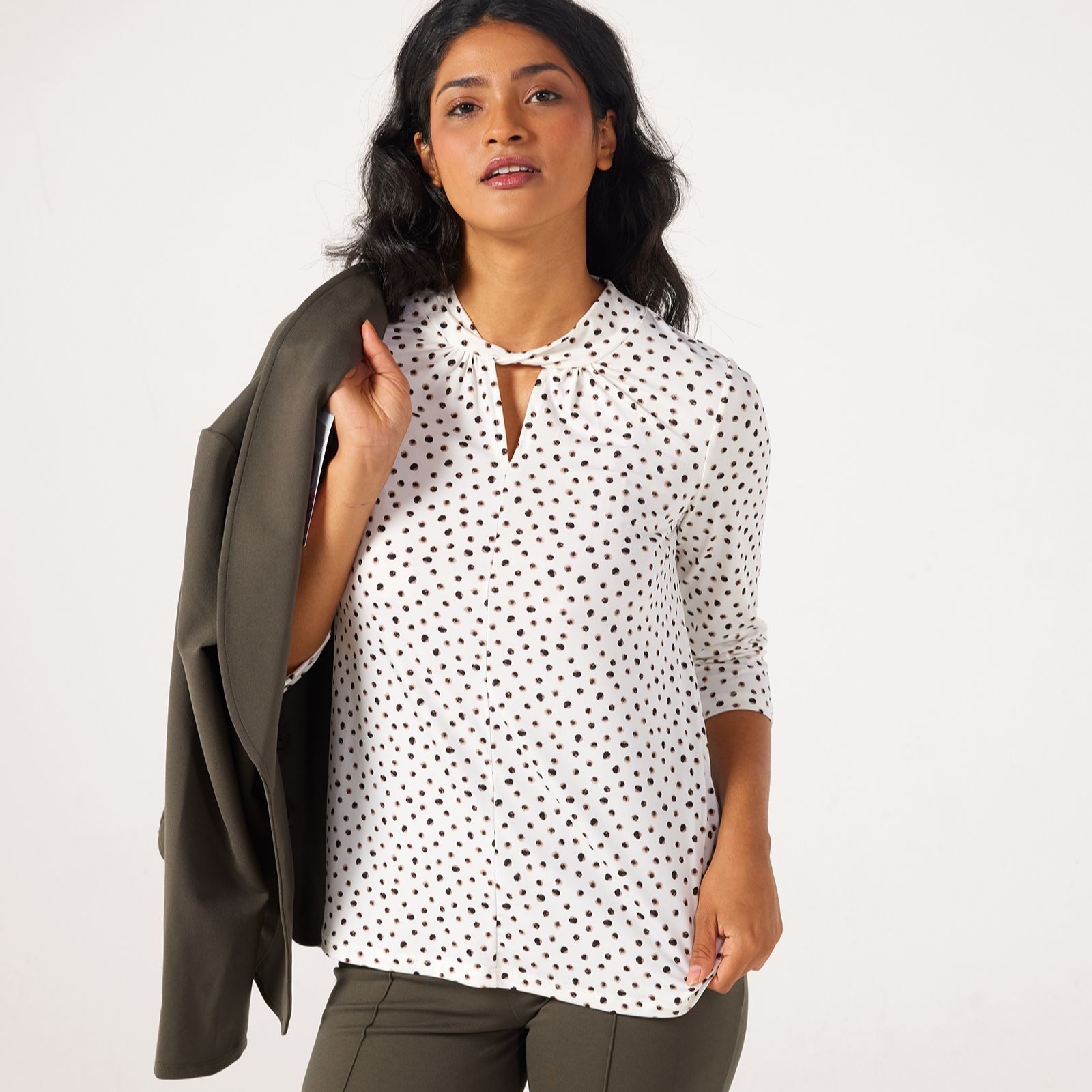 Kim & Co Printed Brazil Jersey 3/4 Sleeve Twist Neckline Keyhole Top