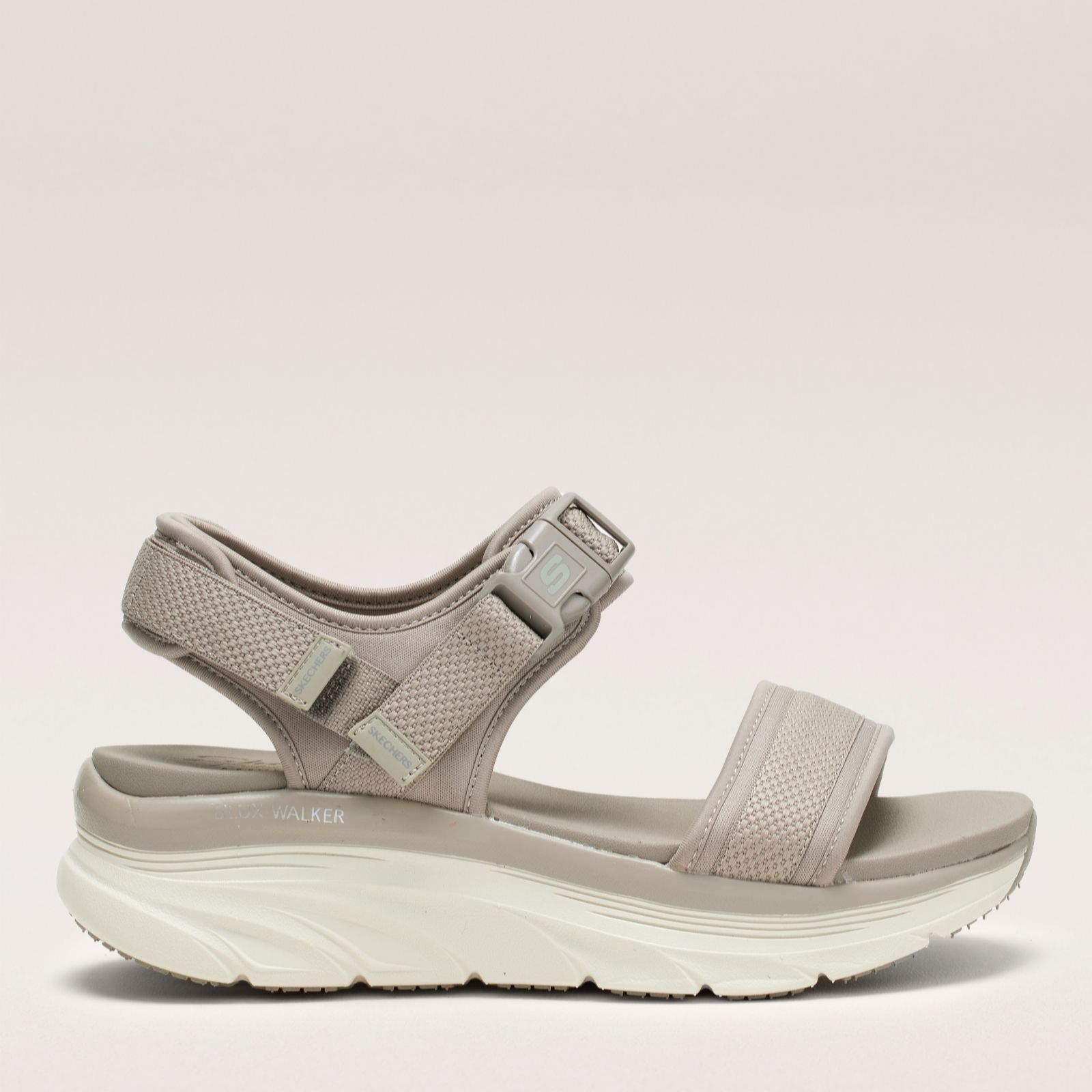 Outlet Skechers D'Lux Walker Daily Outing Sandal