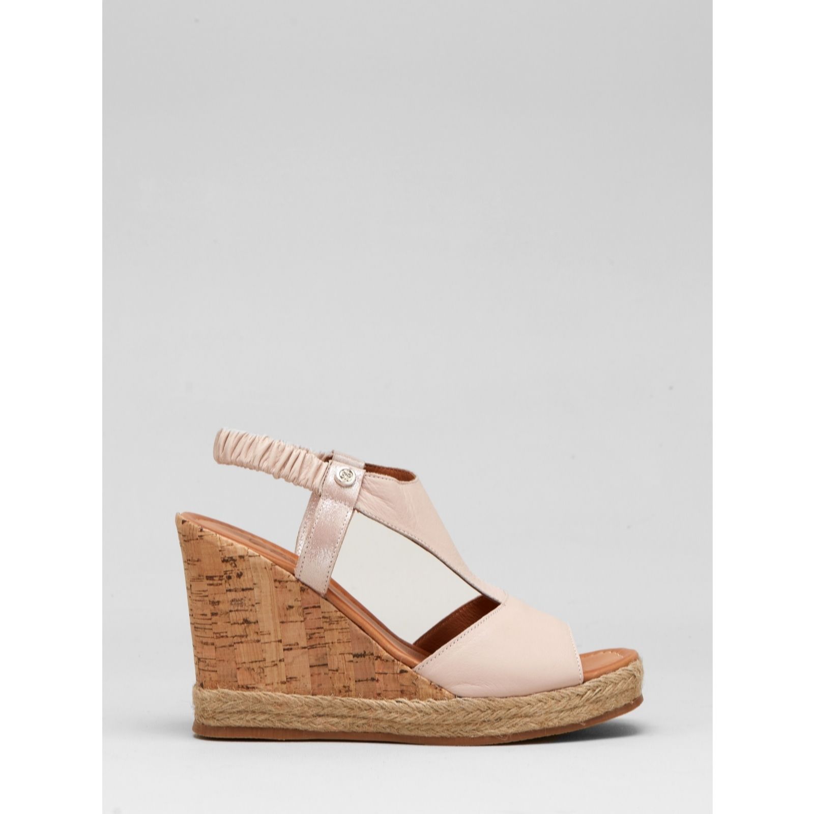 Outlet Moda in Pelle Petriya Wedge Sandal