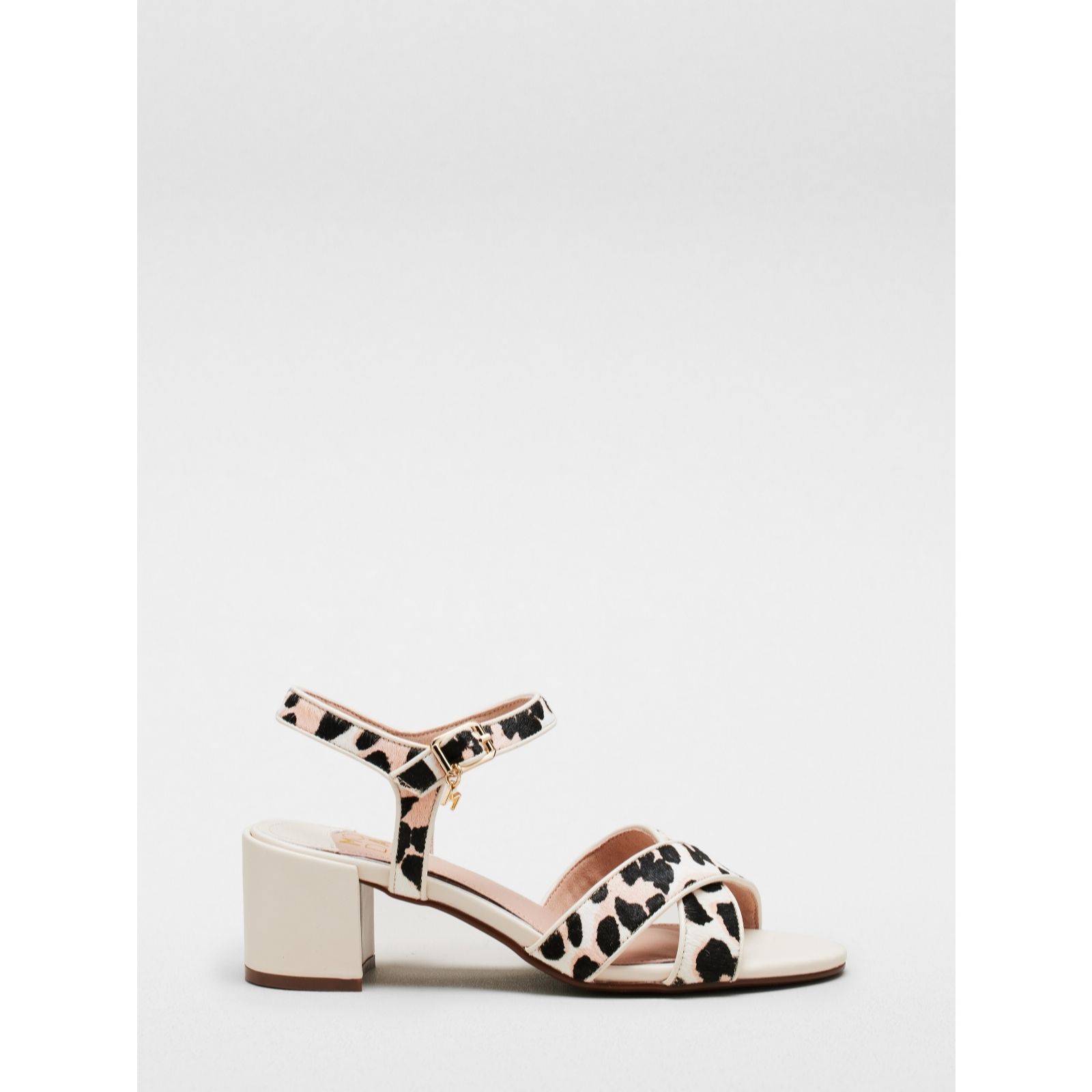 Outlet Moda in Pelle Lotsie Heeled Sandal