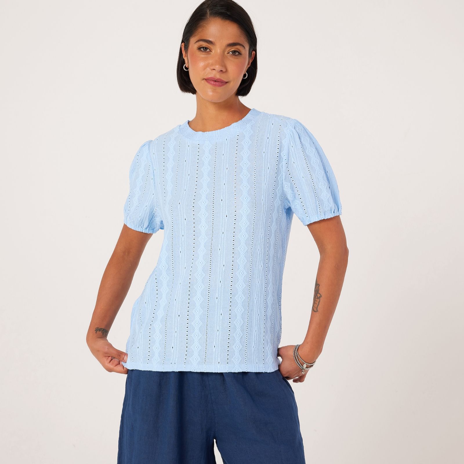 Izabel London Embroidered Detail T Shirt