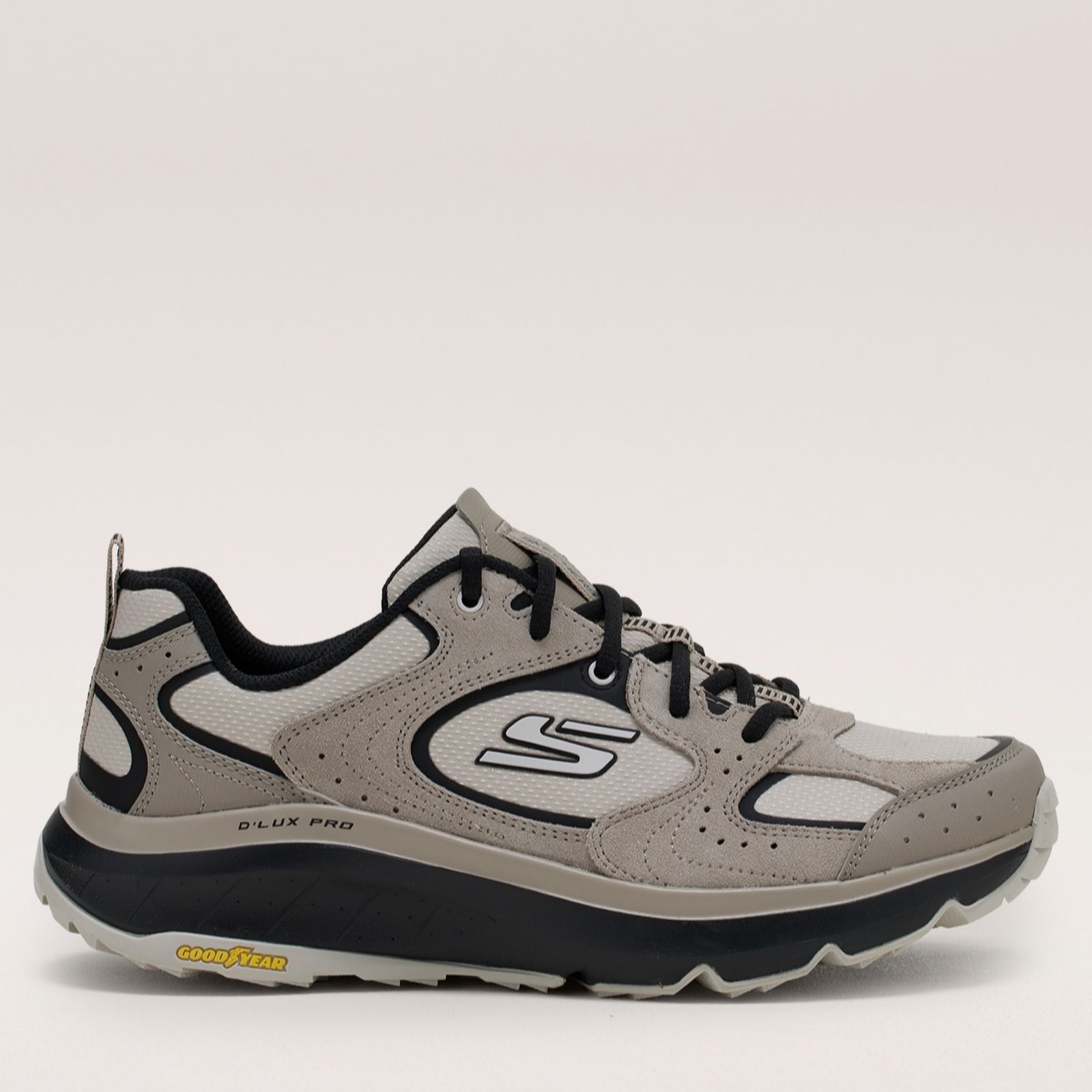 Skechers D'Lux Pro Water-Repellent Trainers
