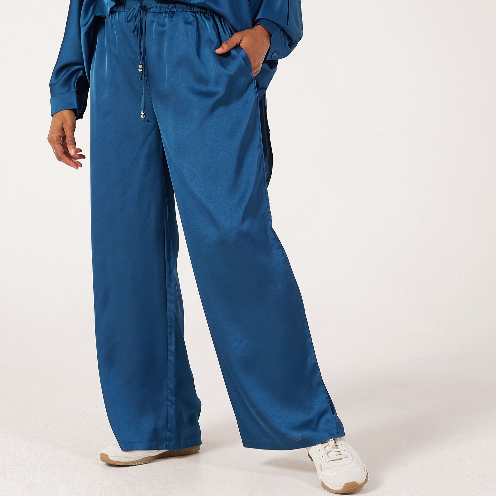 Malissa J Wide-Leg Textured Satin Trousers