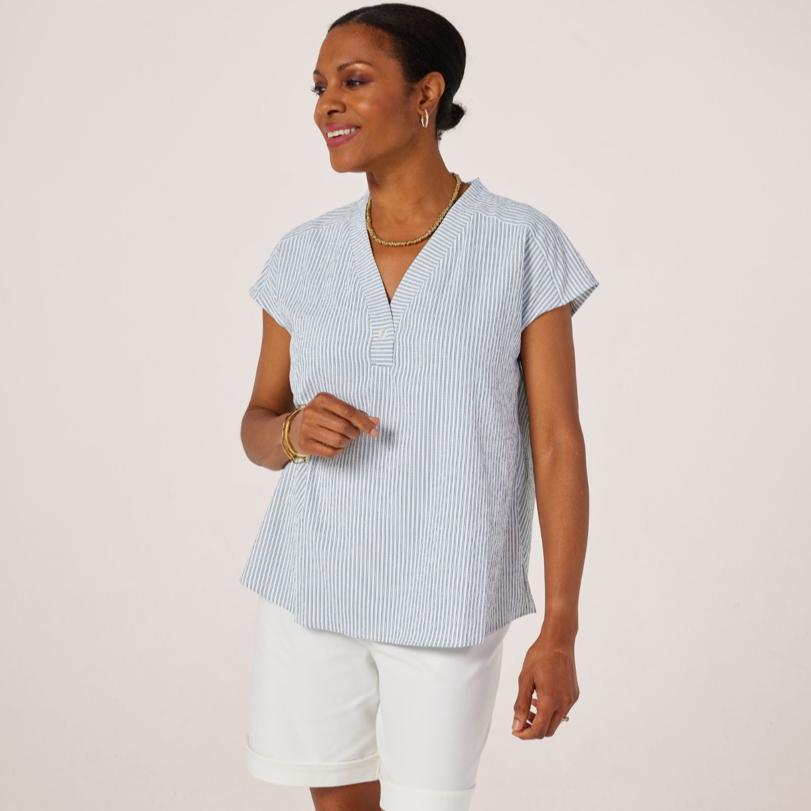Kim & Co Seersucker Roxy Short Dolman Sleeve Relaxed Top
