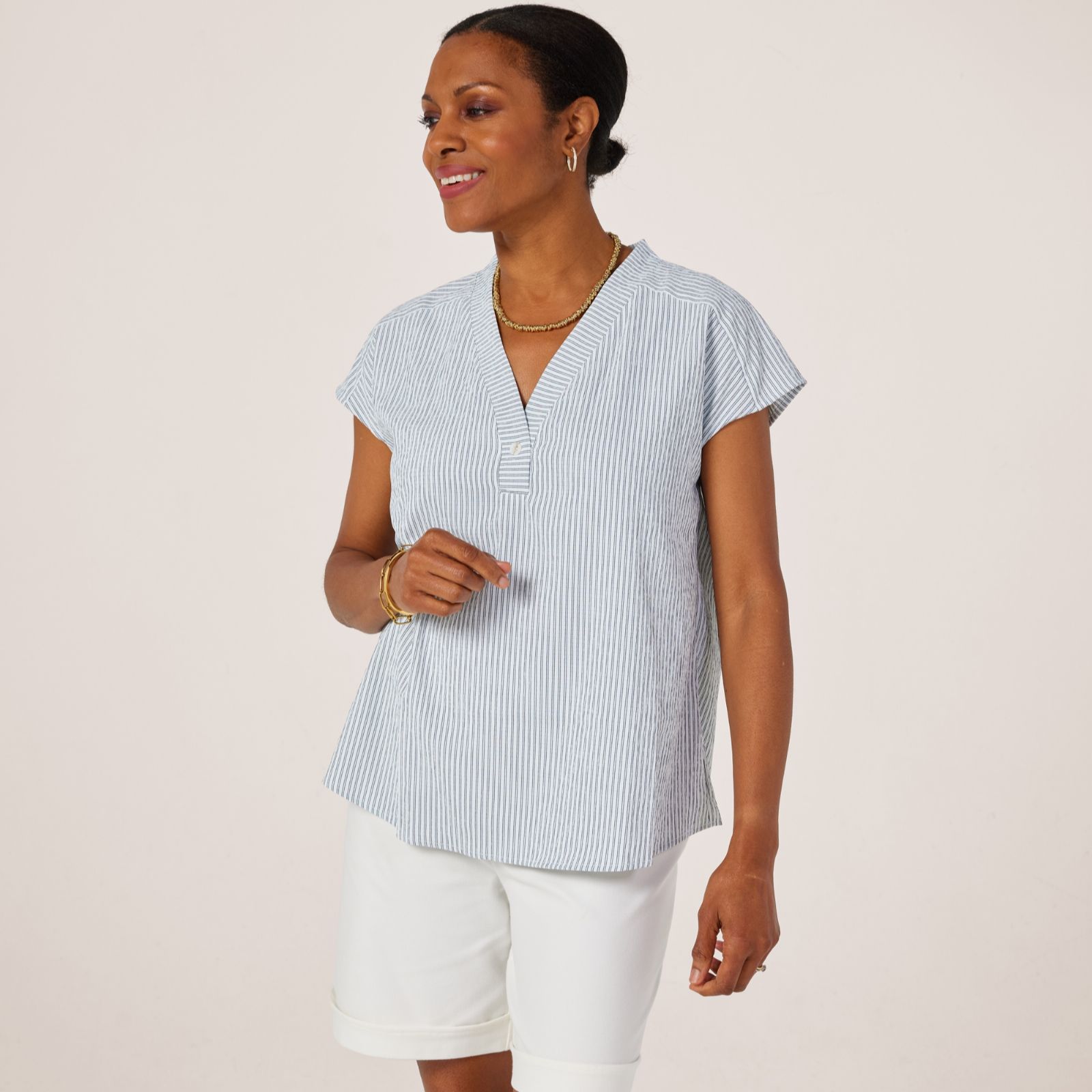 Kim & Co Seersucker Roxy Short Dolman Sleeve Relaxed Top