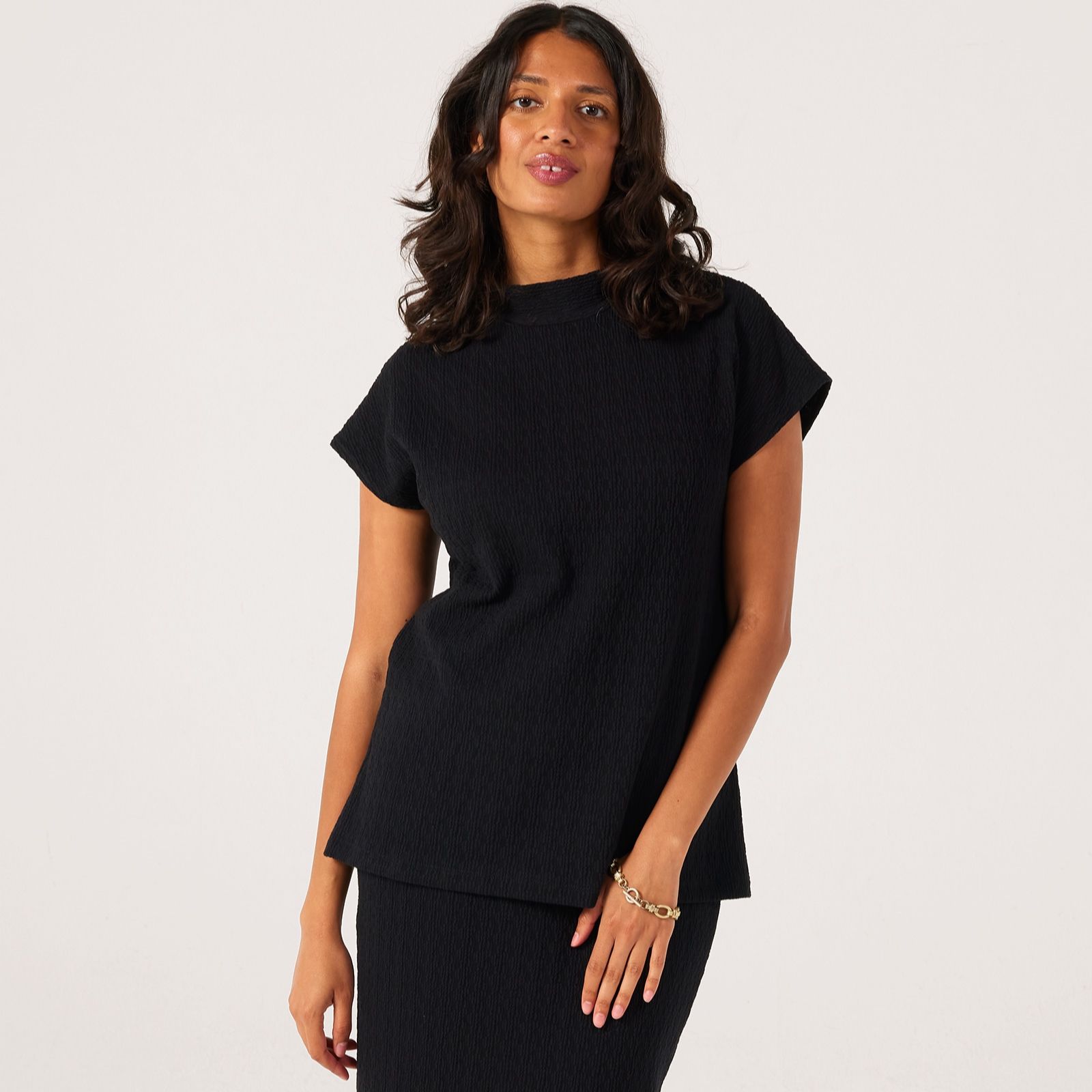 Kim & Co Rib Knit Short Sleeve Mock Neck Top