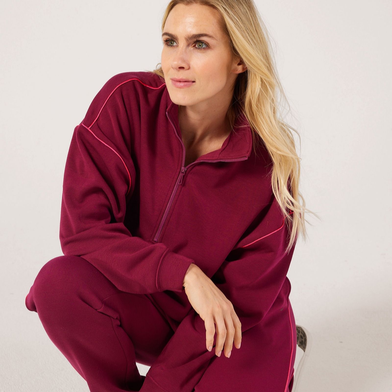  Triumph MyWear Half Zip Top