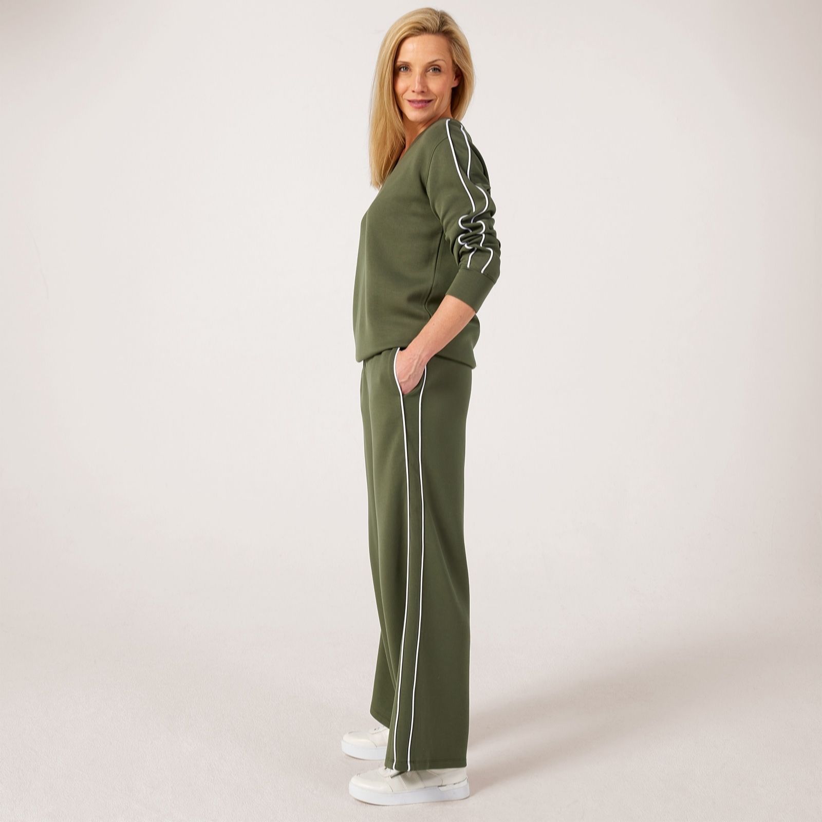Ruth Langsford Wide Leg Trouser with Side Piping Standard