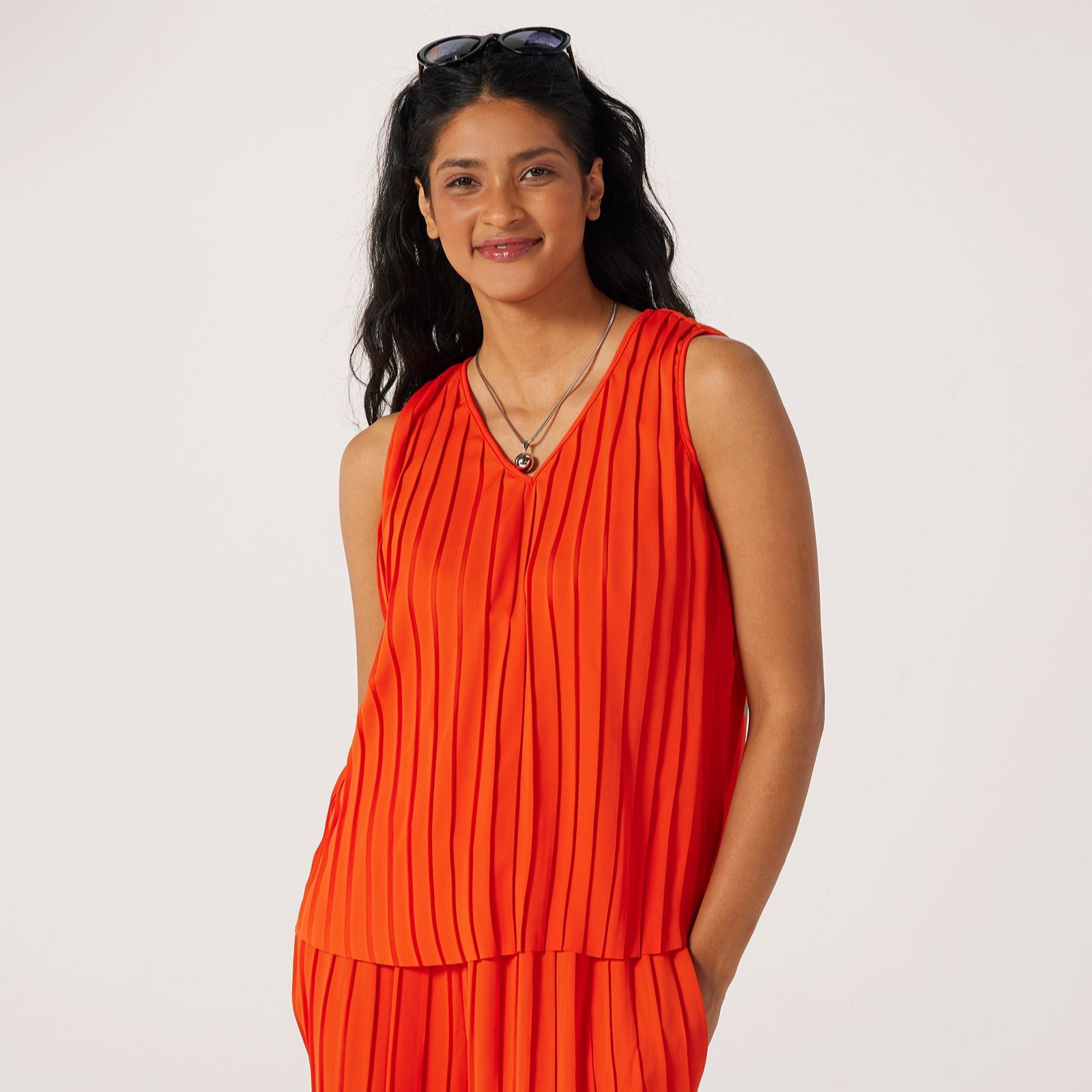 MarlaWynne Collection Pleated Crepe Vneck Sleevelss Top