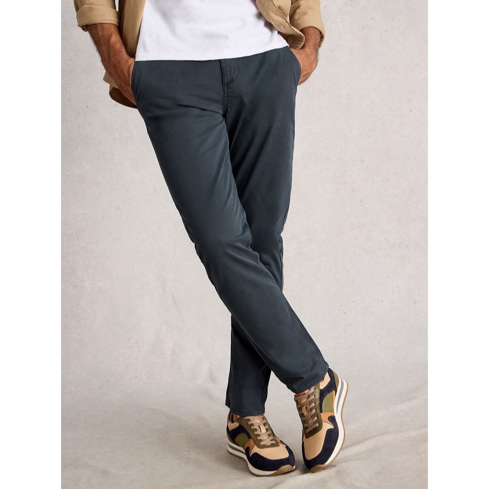 White Stuff Men's Sutton Organic Chino Trousers