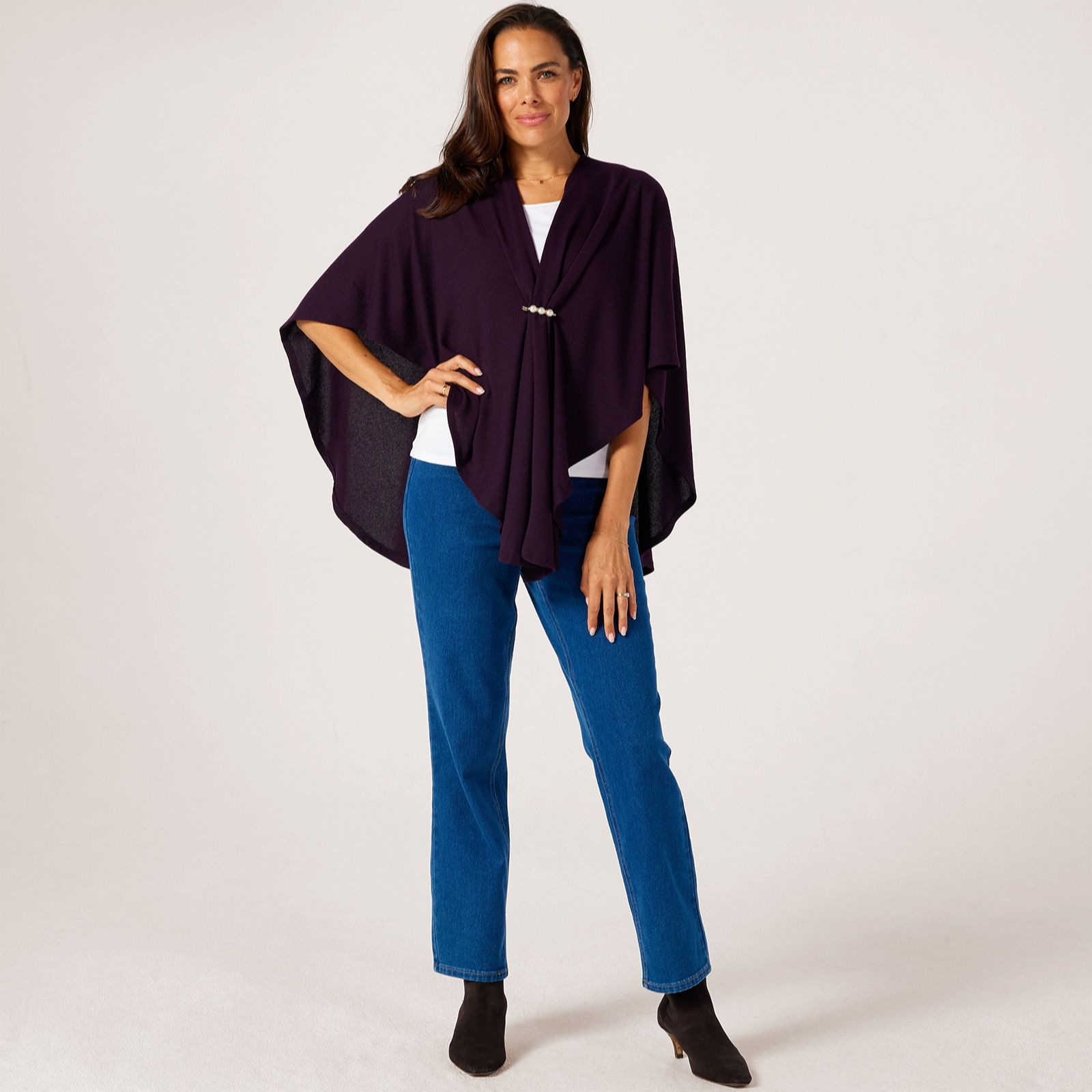 Kim & Co Soft Touch Cozy Cape With Rhinestone Quilt Pin