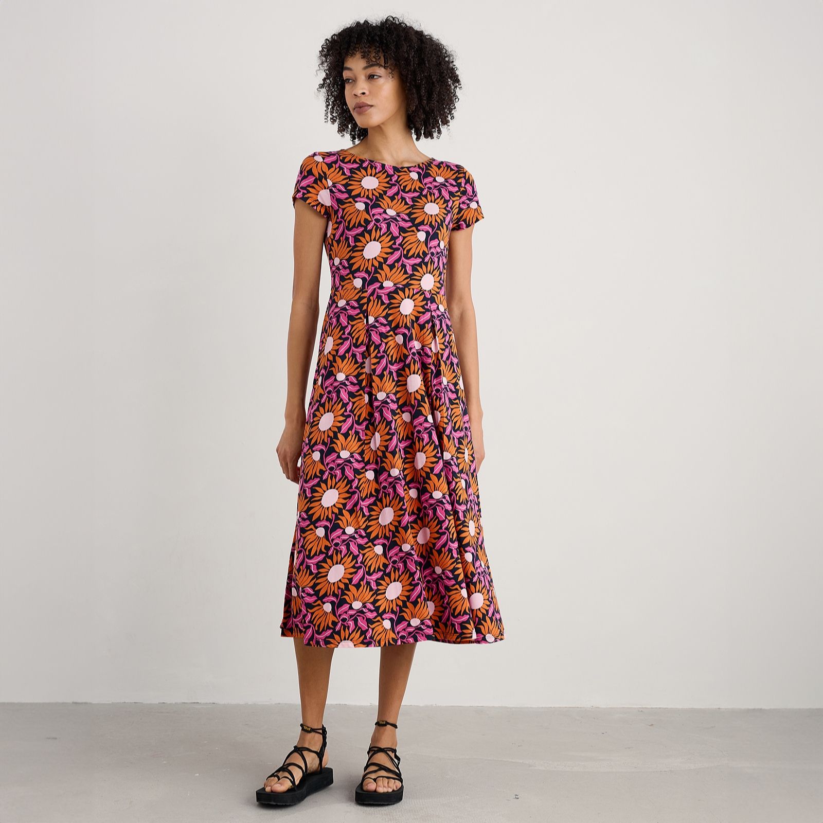 Seasalt Cornwall Wild Bouquet Short Sleeve Dress Standard