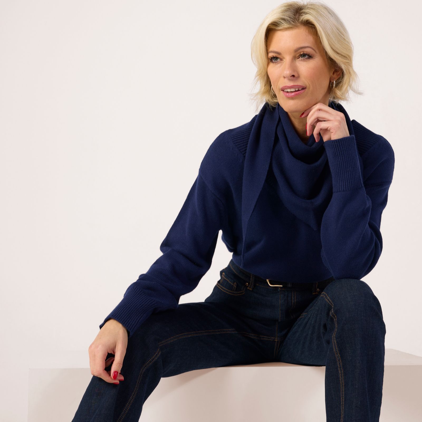Ruth Langsford Jumper with Detachable Scarf