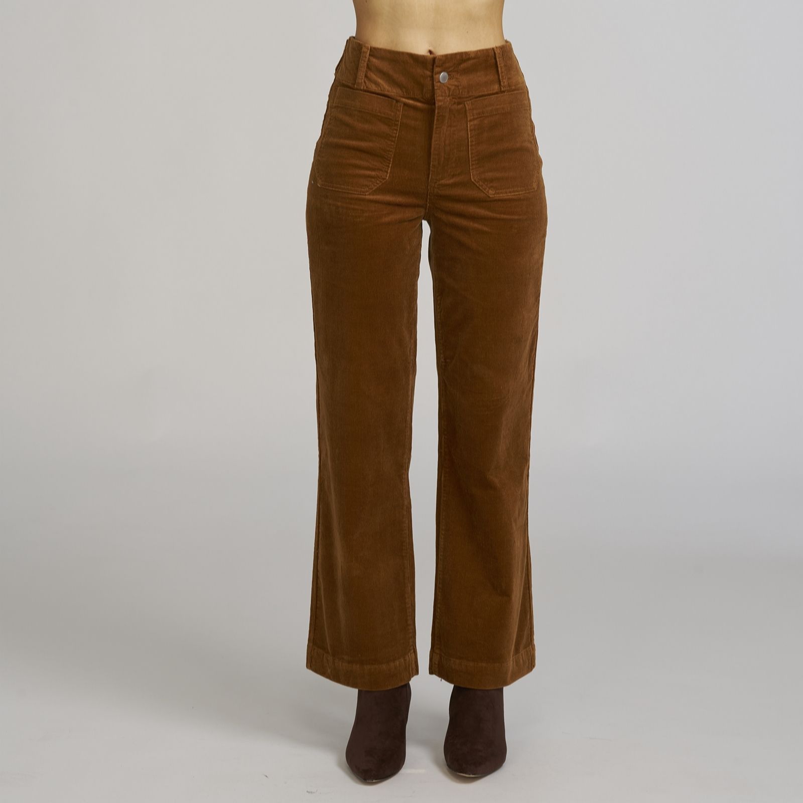  ELLE Get The Look Corduroy Patch Pocket Jeans
