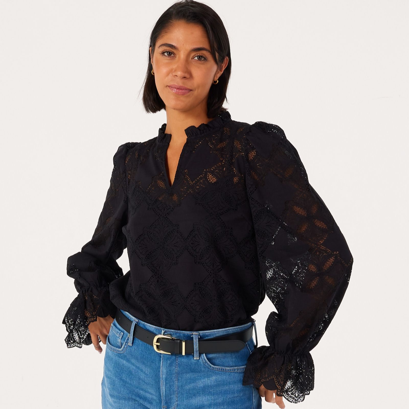 YAS Selmi Cuff Detail Lace Blouse