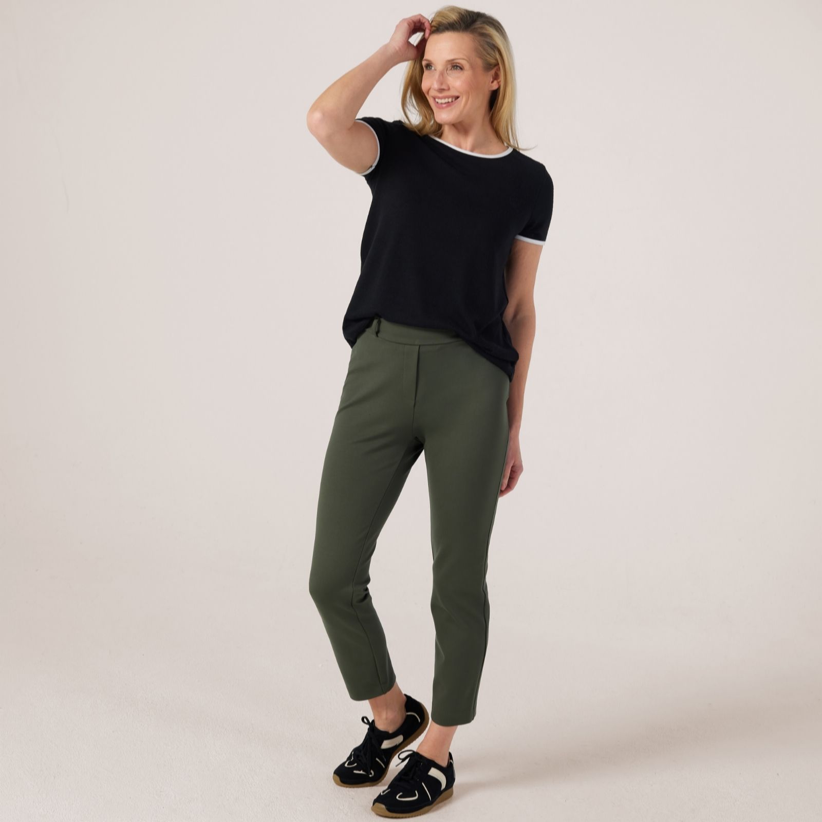 Kim & Co Soft Touch Short-Sleeve Contrast Detail Top