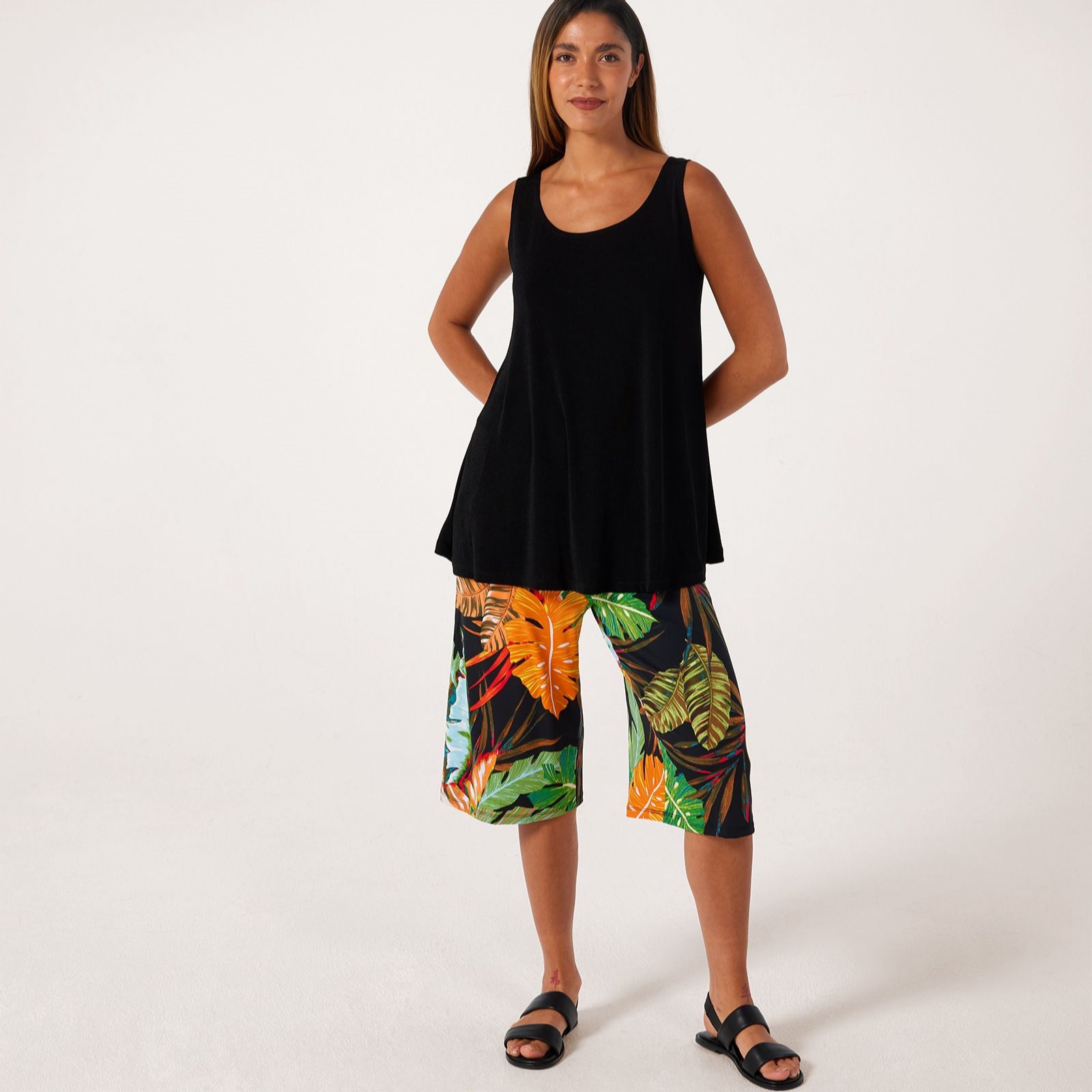 Kim & Co Poly Slinky Sleeveless Flared Tunic
