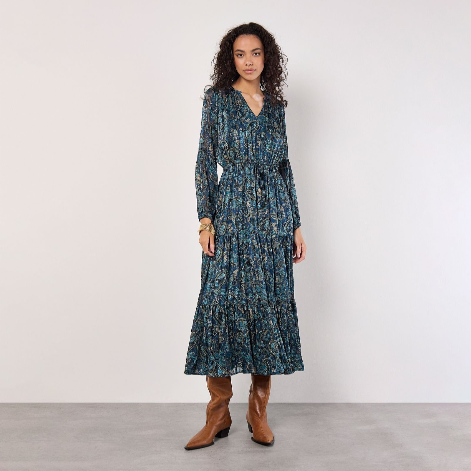 Apricot Painterly Lurex Paisley Midaxi