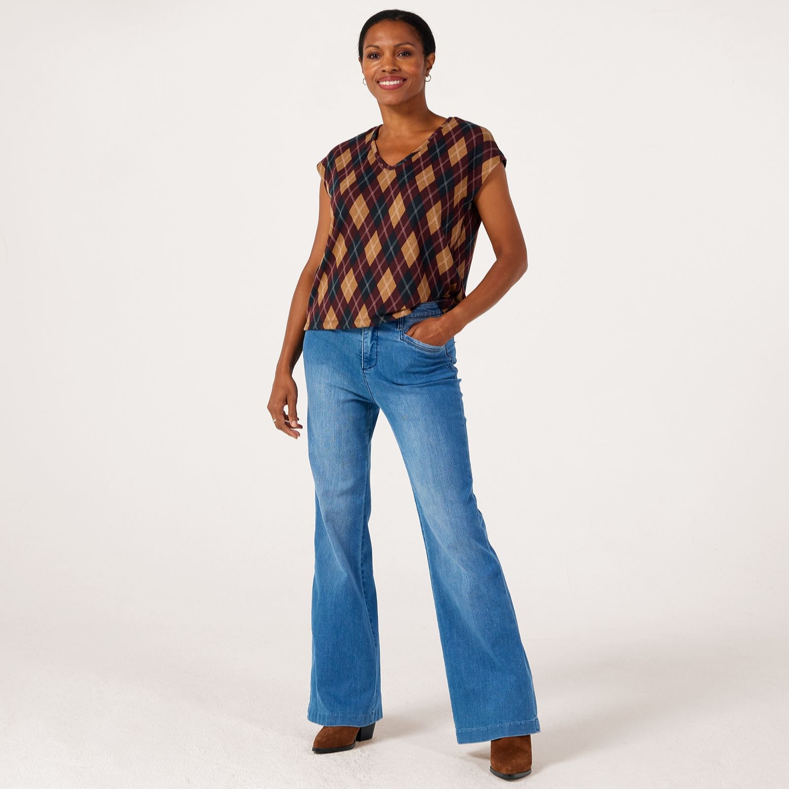 Kim & Co Printed Soft Touch Argyle Print Knit Vest