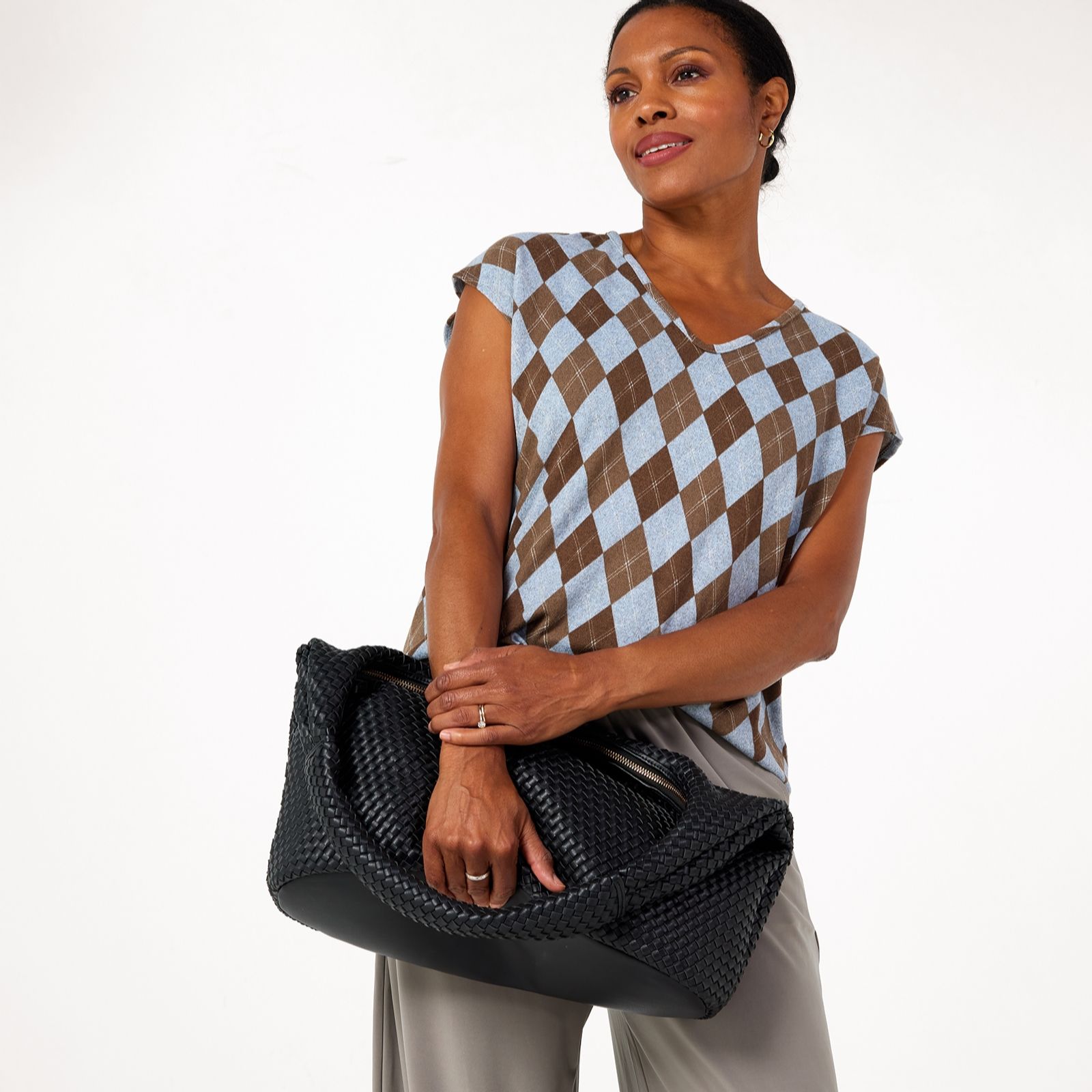 Kim & Co Printed Soft Touch Argyle Print Knit Vest