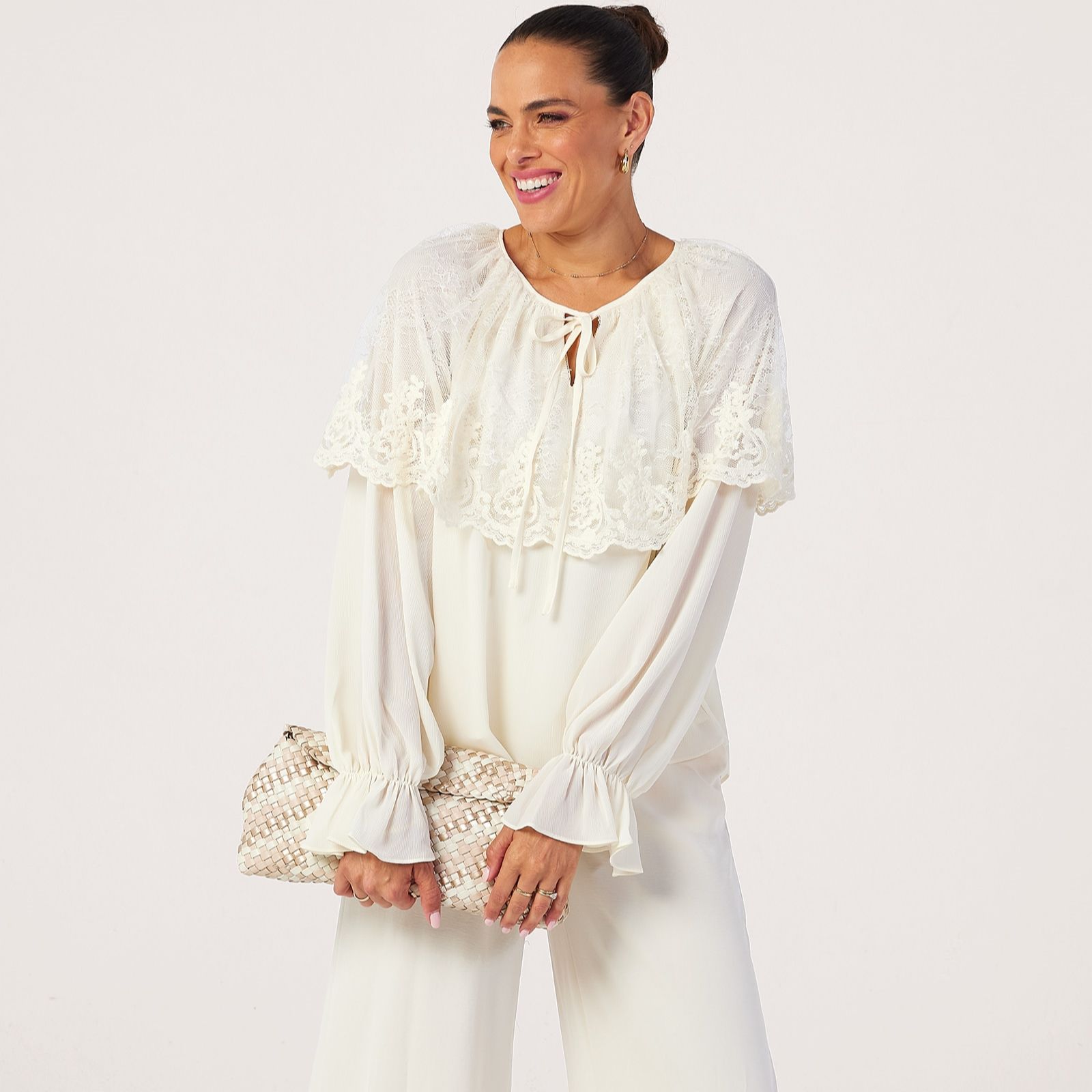 YAS Esther Lace Cape Detail Top