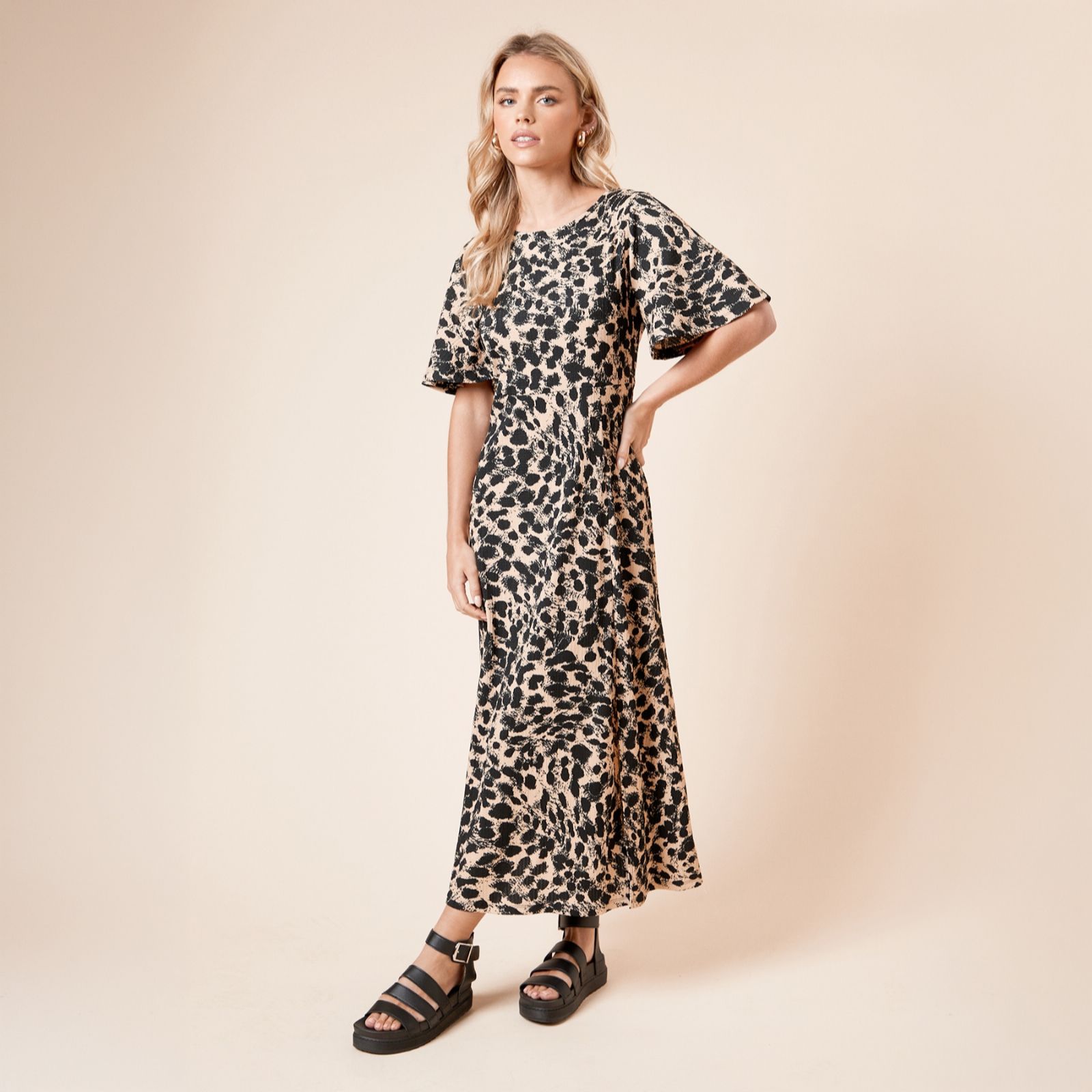Dorothy Perkins Printed Leopard Jersey Dress with Angel Sleeve Petite