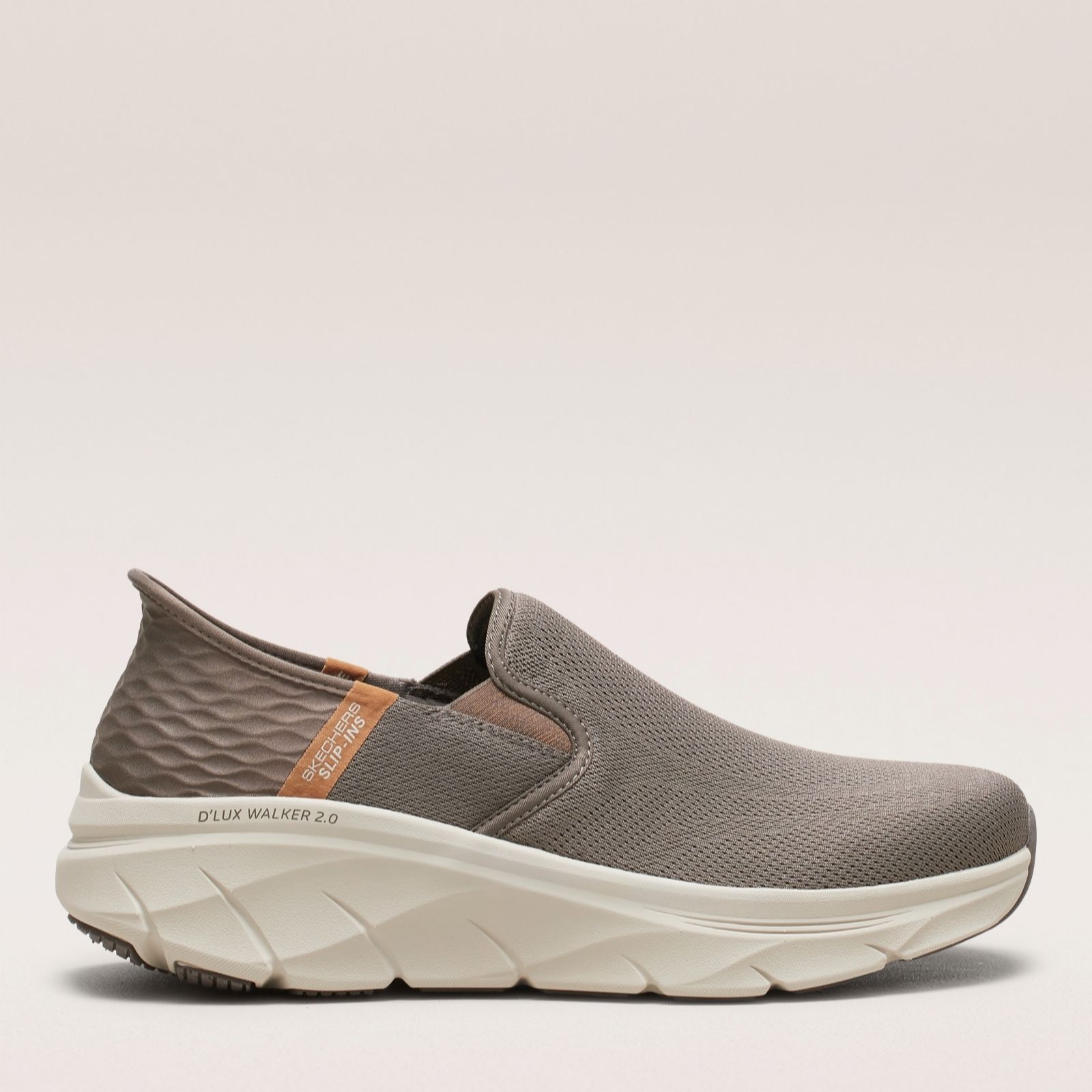 Outlet Skechers Men's D'Lux Walker 2.0 Slip-Ins Trainer