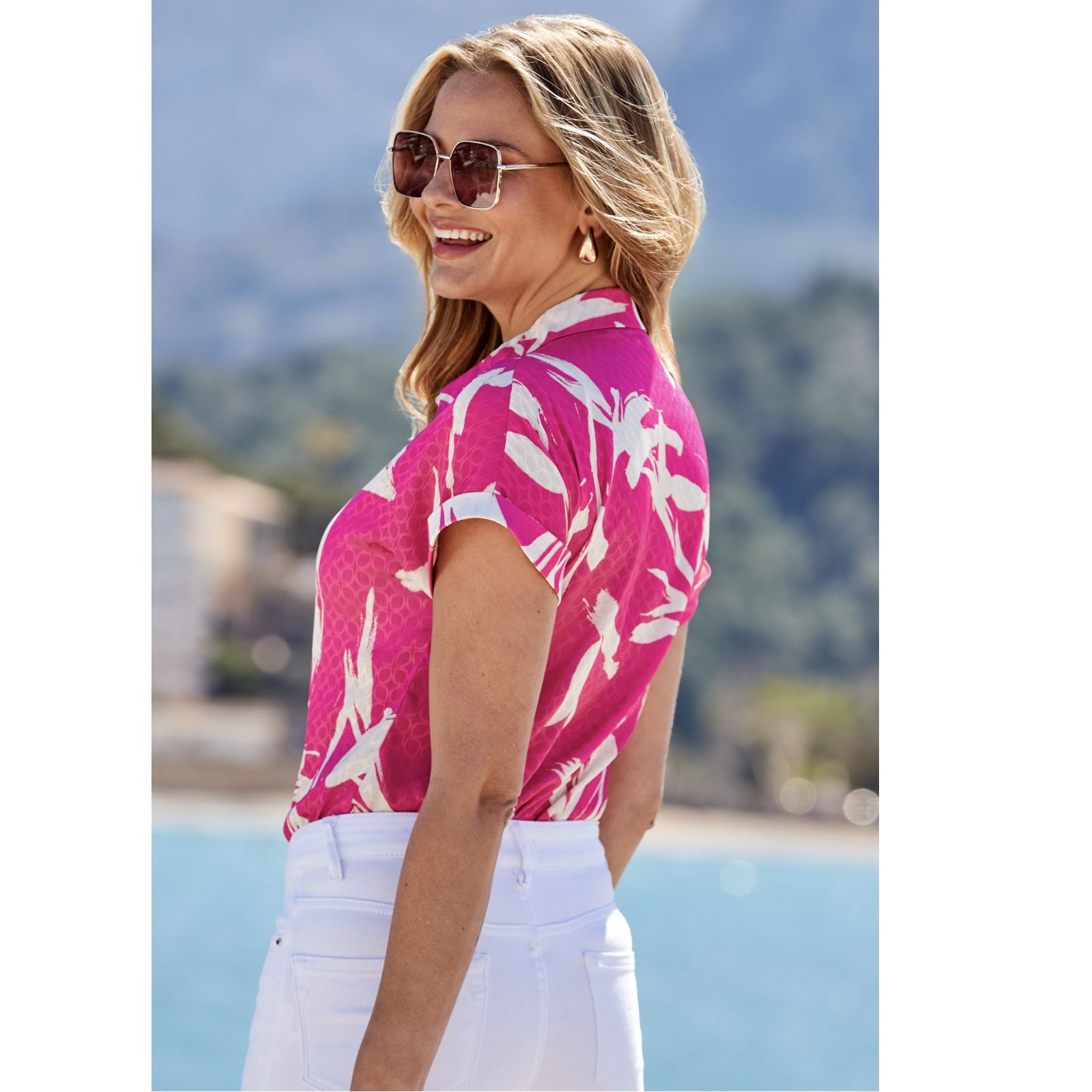 Sosandar Satin Jacquard Short Sleeve Shirt - QVC UK