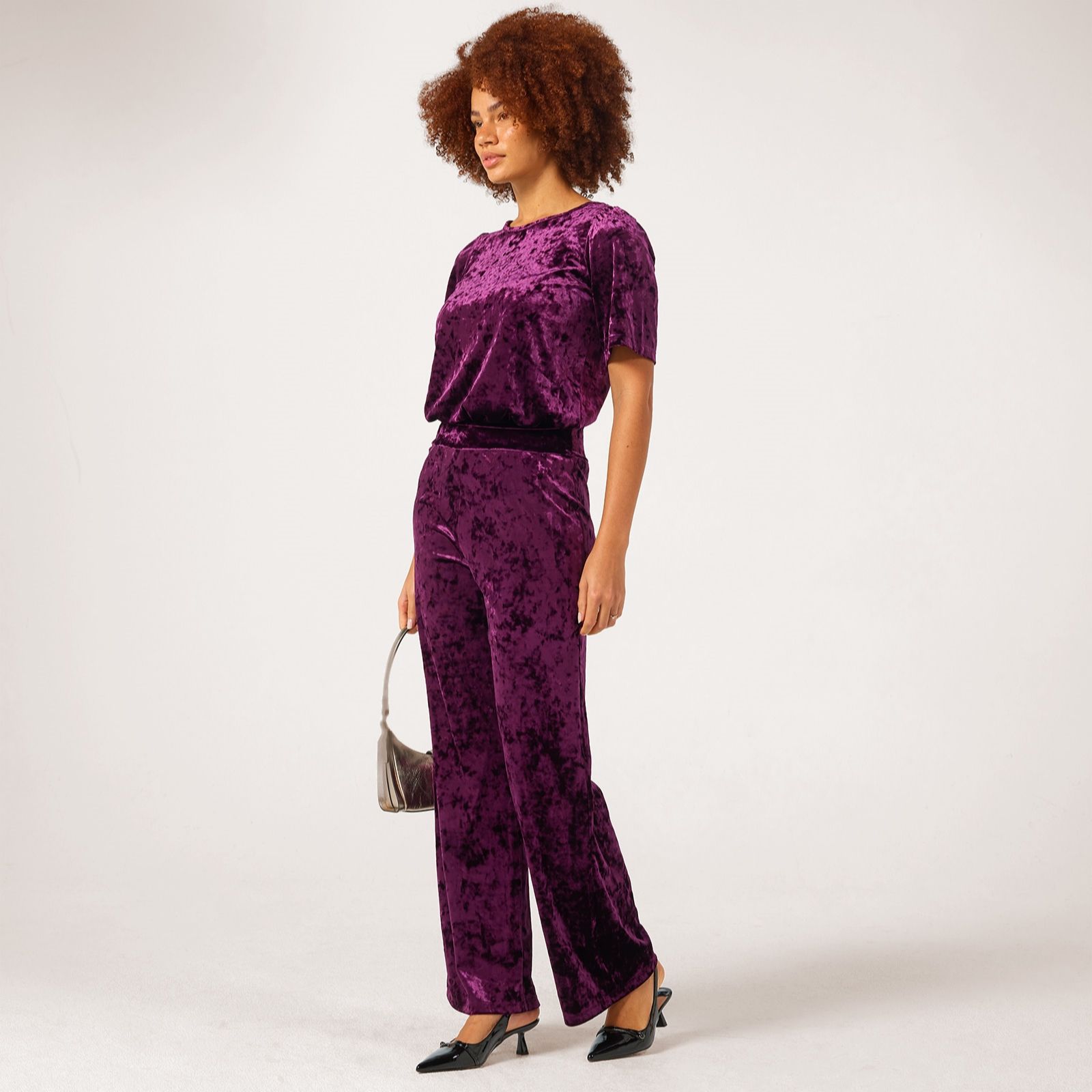 Kim & Co Crushed Velvet Seamfree Kati Straight Petite Trousers