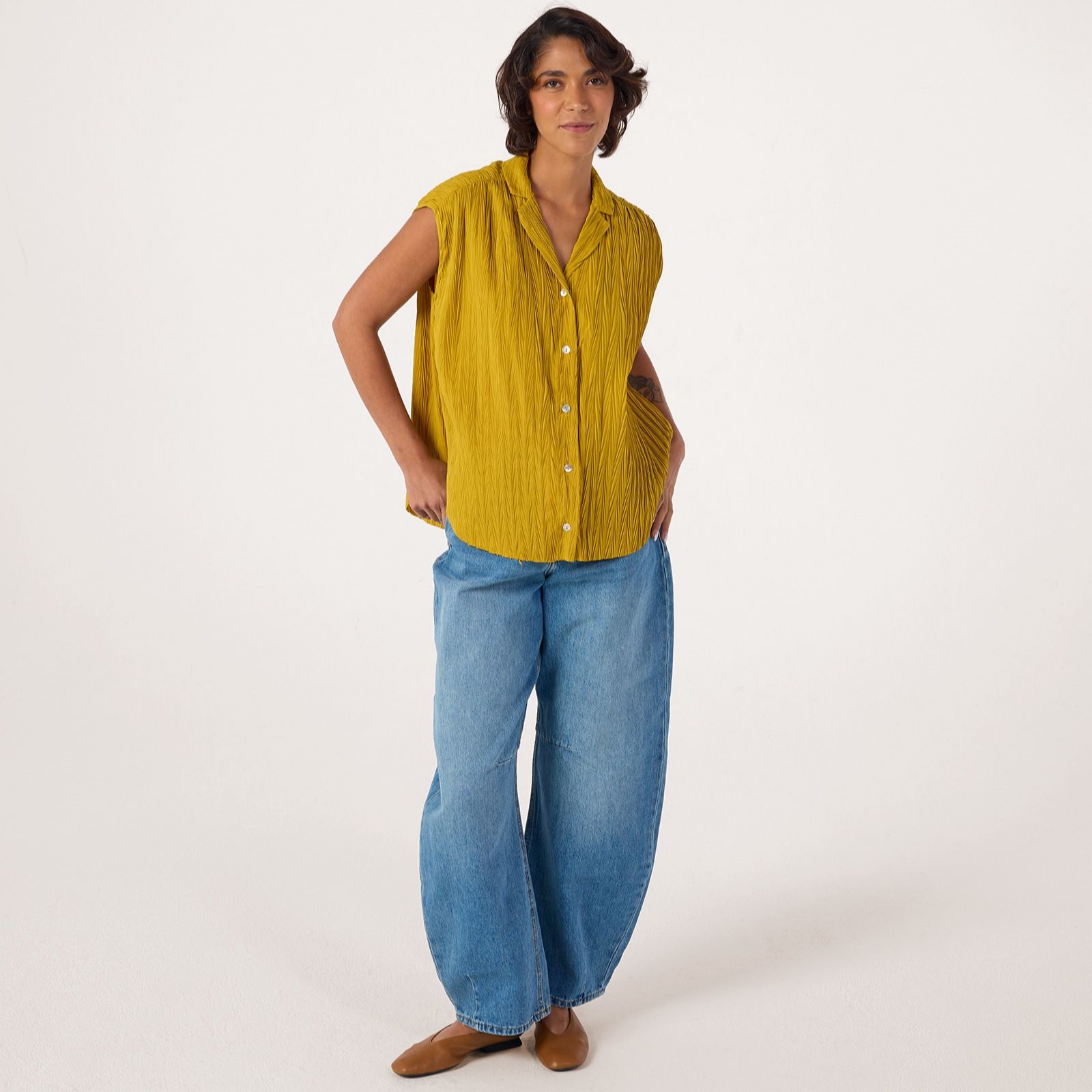 MarlaWynne Collection Crinkle Plisse Short Dolman Sleeve Shirt