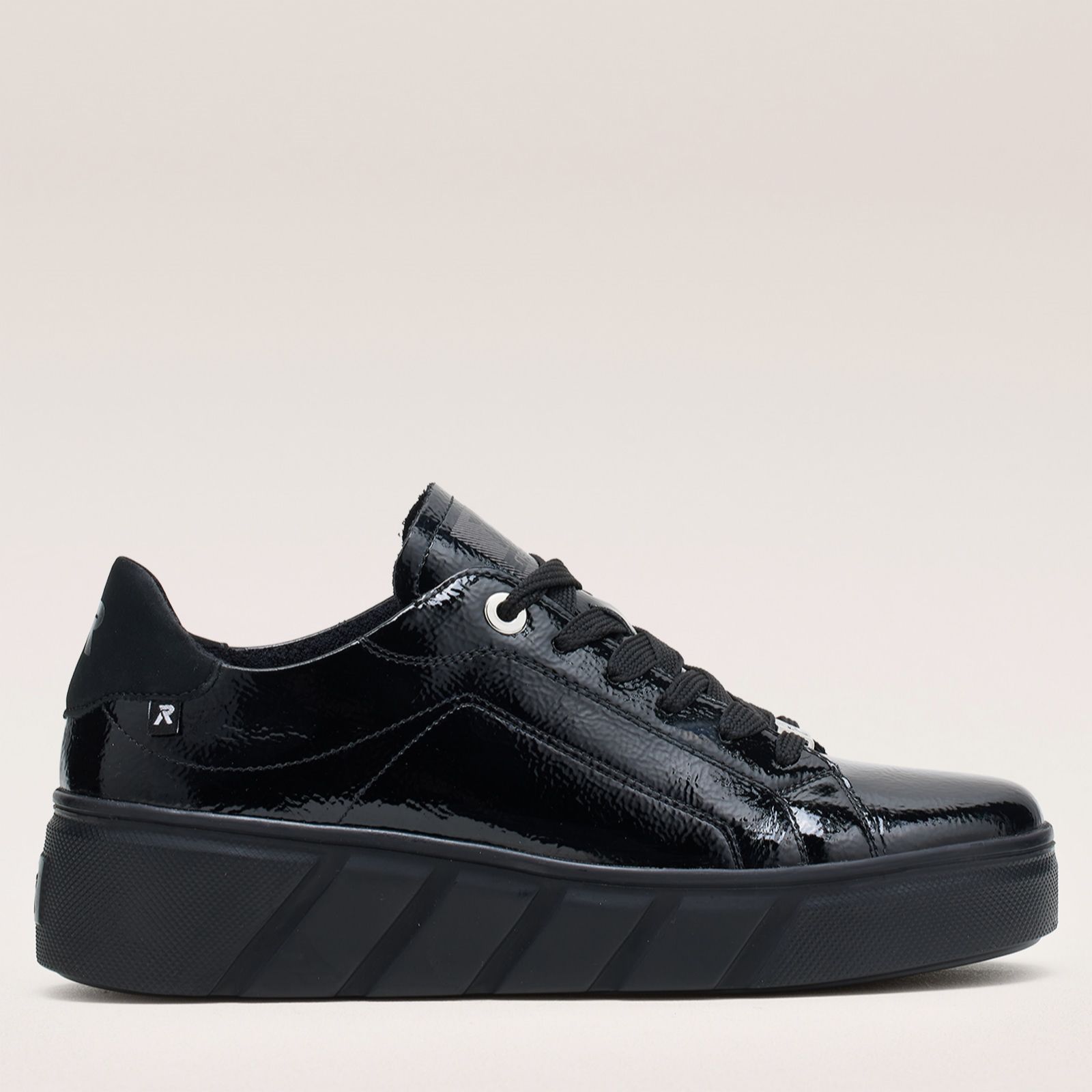 Rieker Patent Trainer