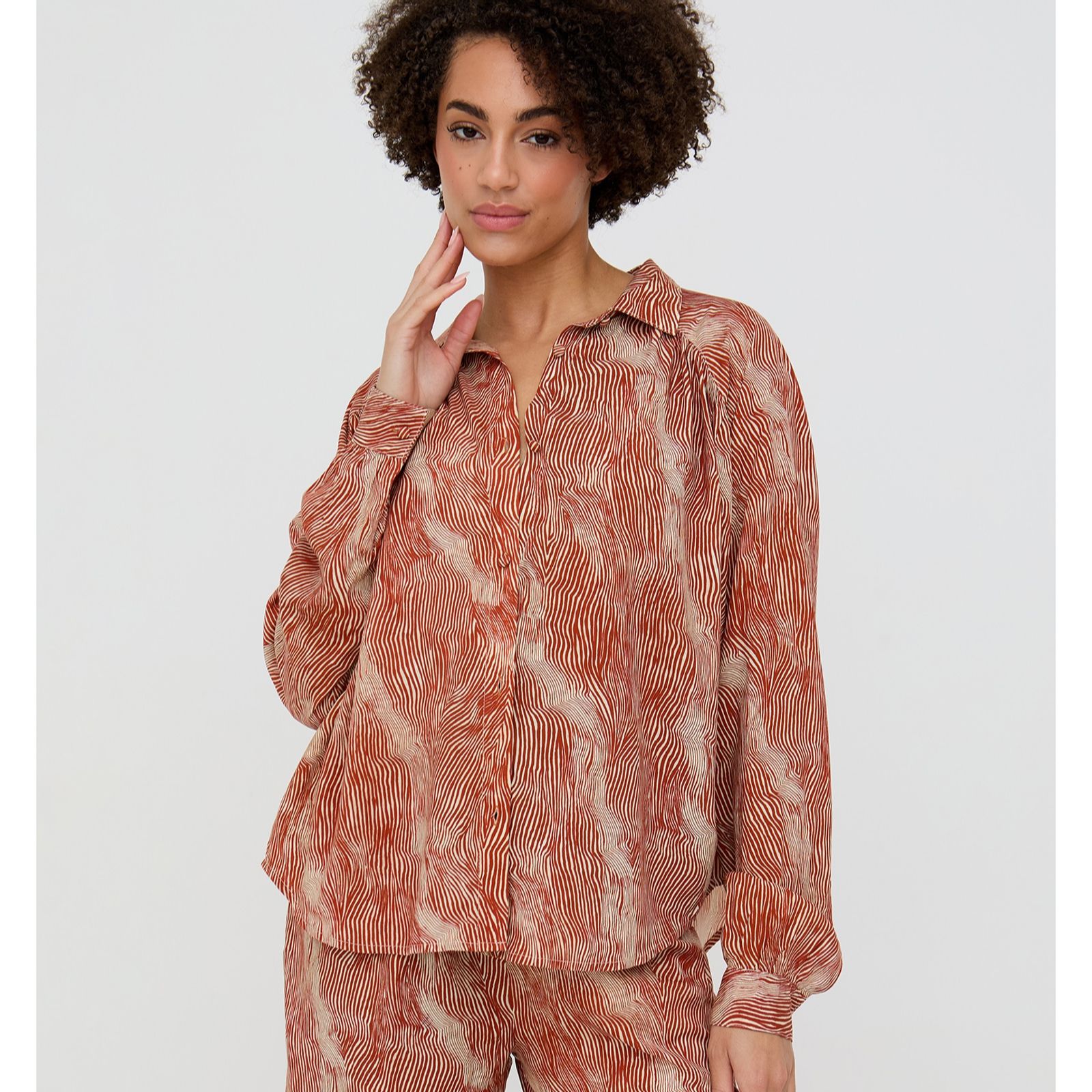 Raffya Ginger Button Down Tiger Print Shirt