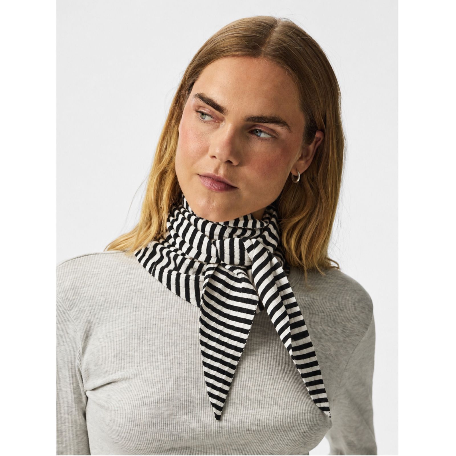 Pieces Alberte Triangle Scarf
