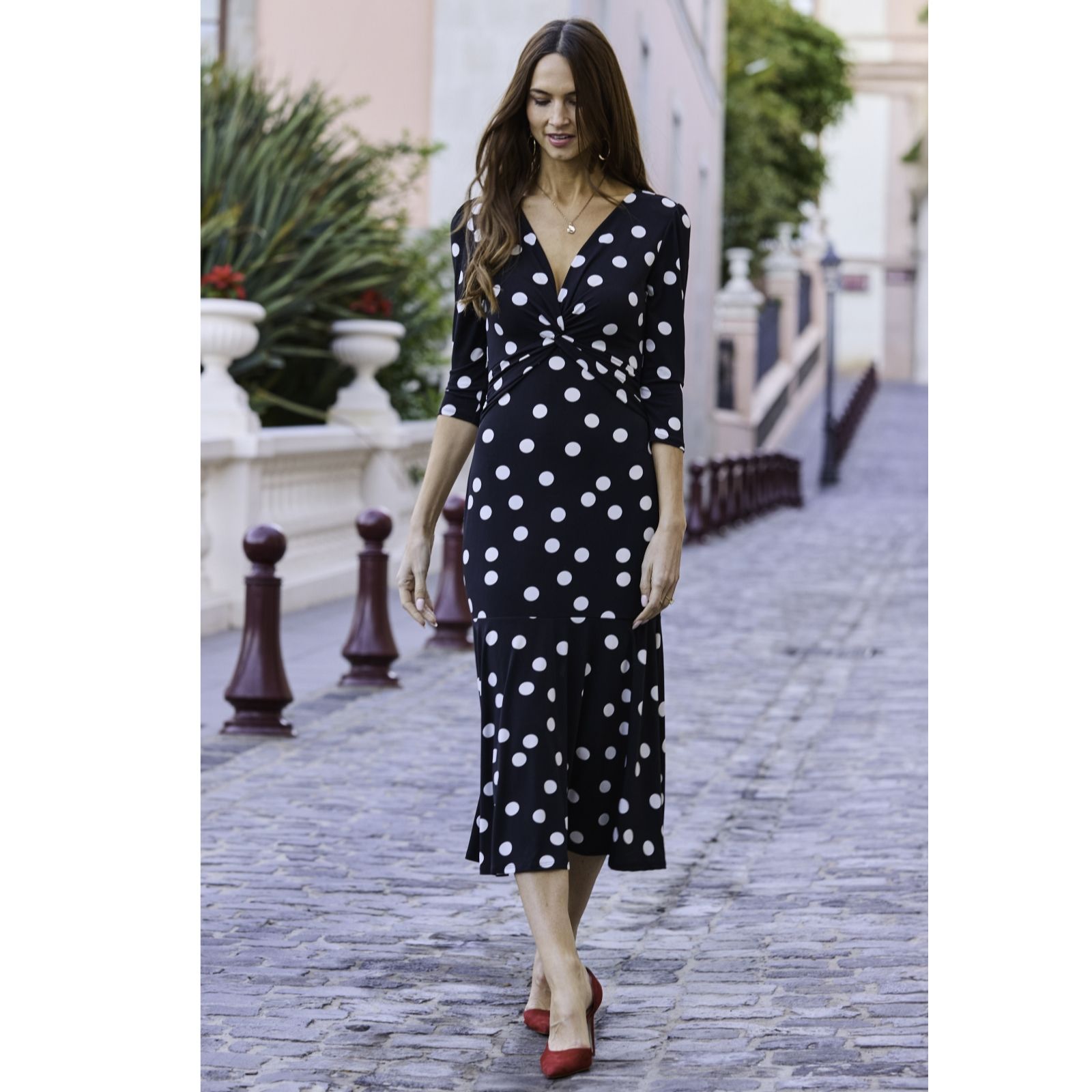 Sosandar Blue Blurred Floral Twist Midi Dress