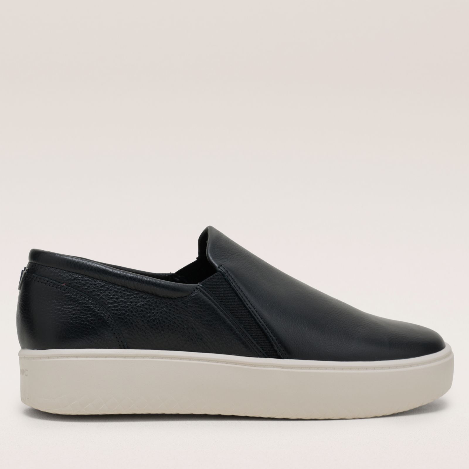 Vionic Elevate Ellen Shoe