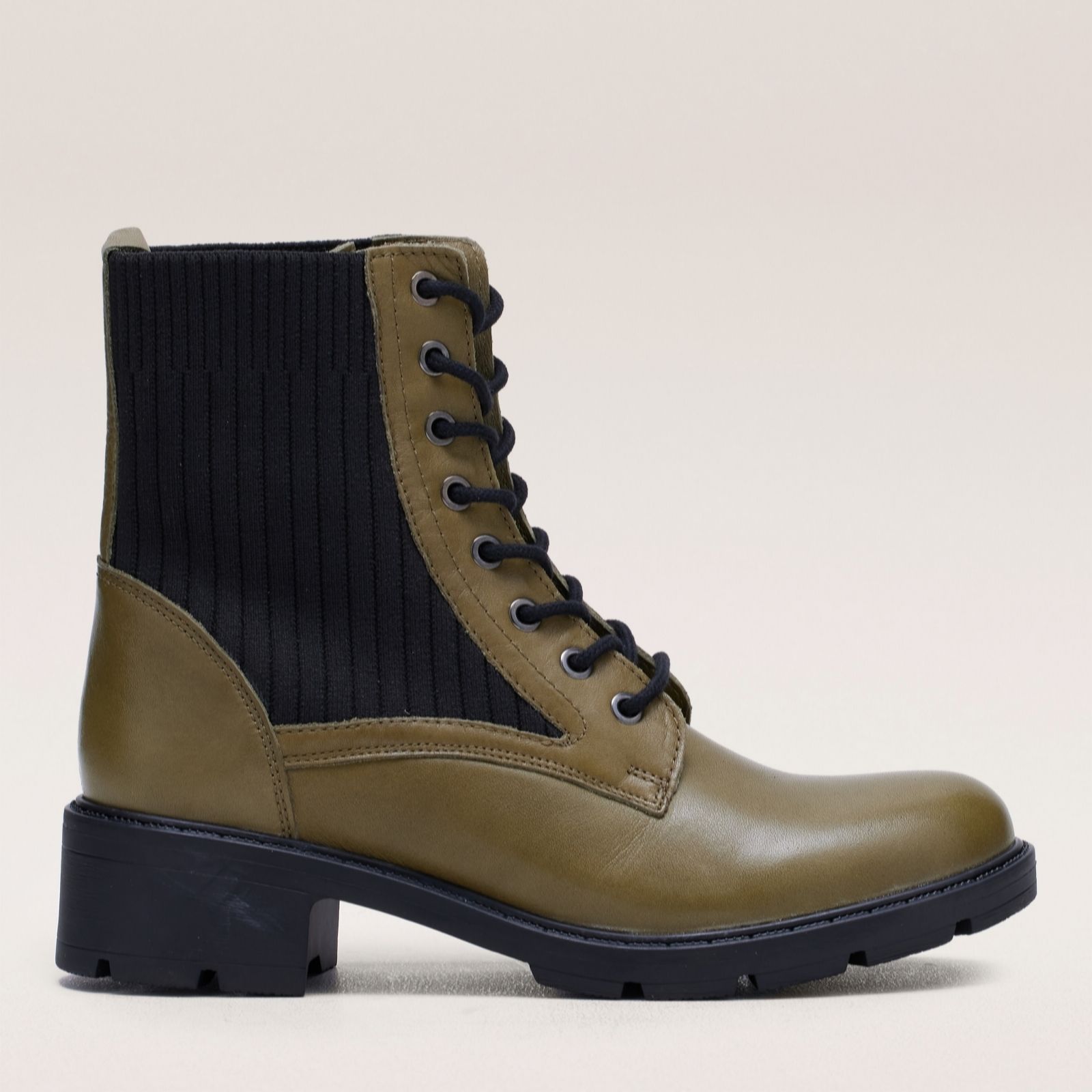 Outlet Adesso Wallis Lace Up Leather Boot