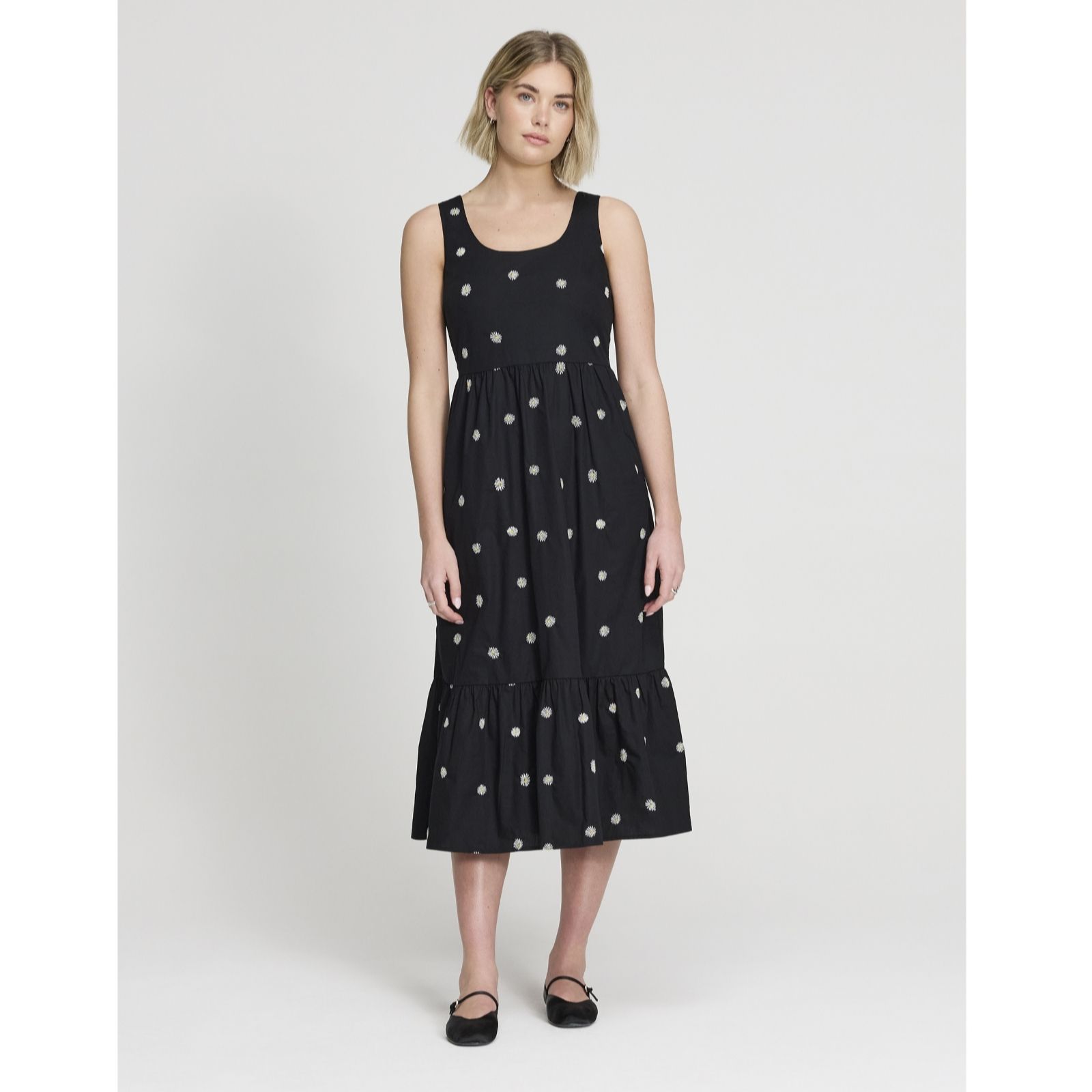 Finery London Cara Cotton Floral Daisy Embroidered Dress Petite