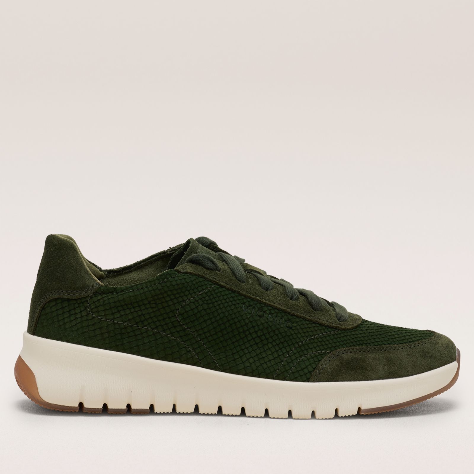 Vionic Journey Uptown Trainer