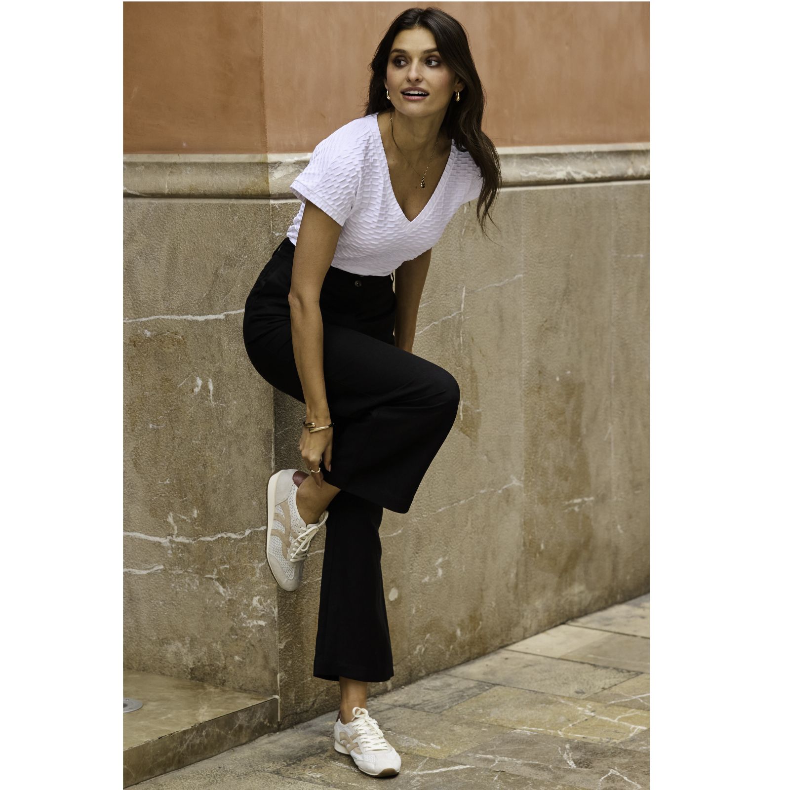 Sosandar Black Linen Blend Culottes