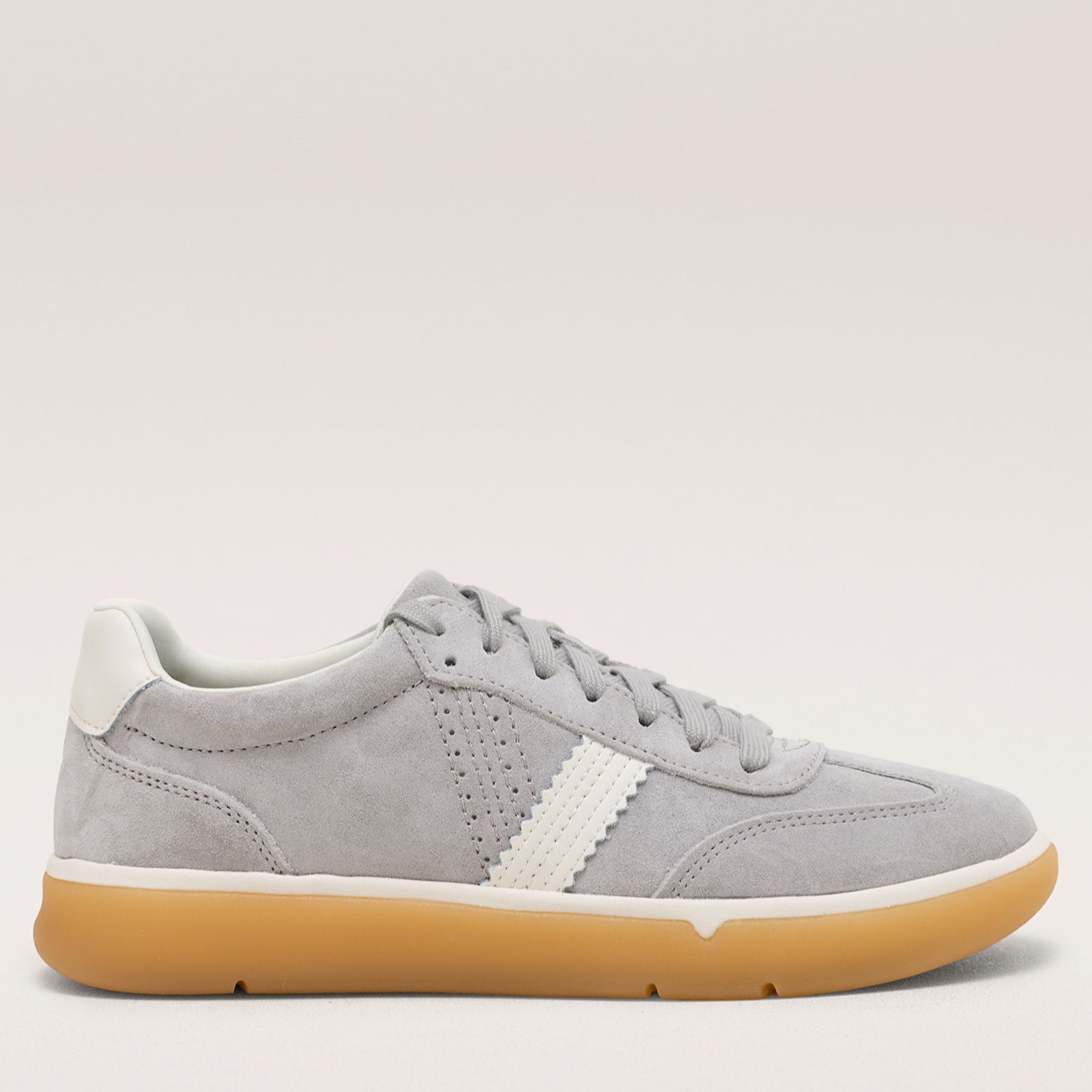 Vionic City Walk Trainer