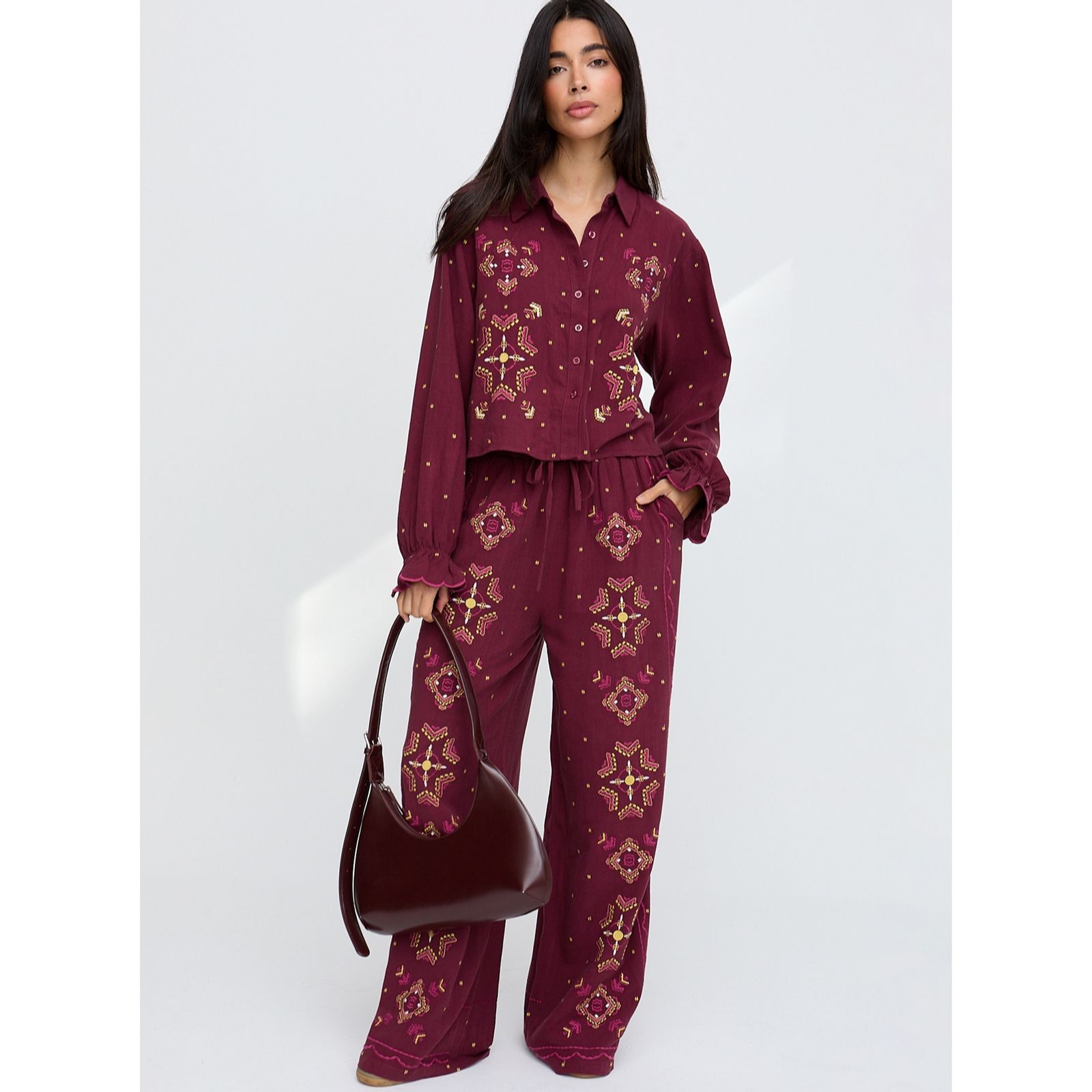Raffya Penny Boxy Embroidered Shirt