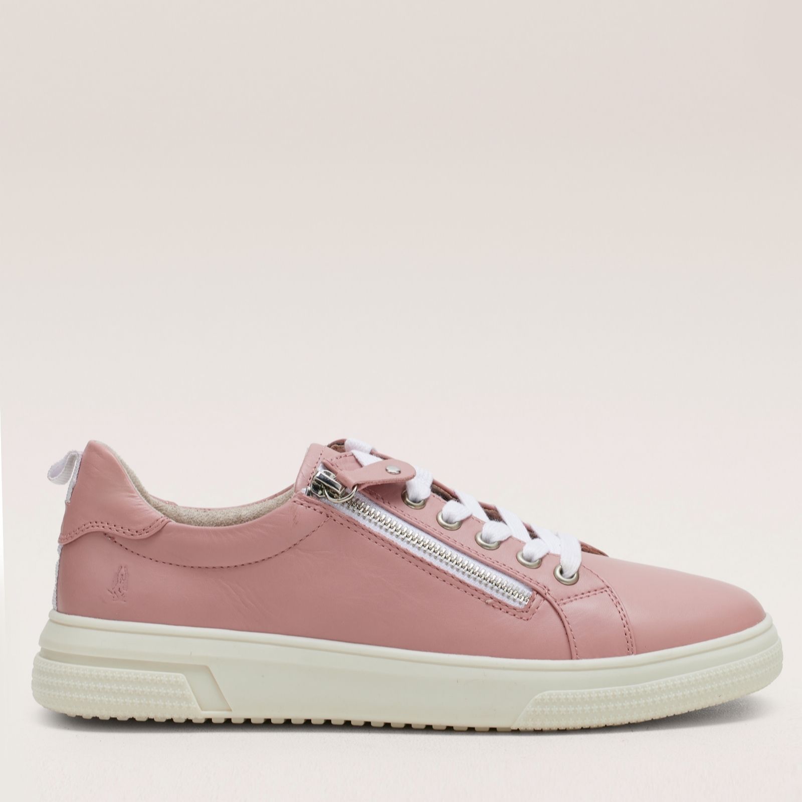 Outlet Hush Puppies Martha Trainer